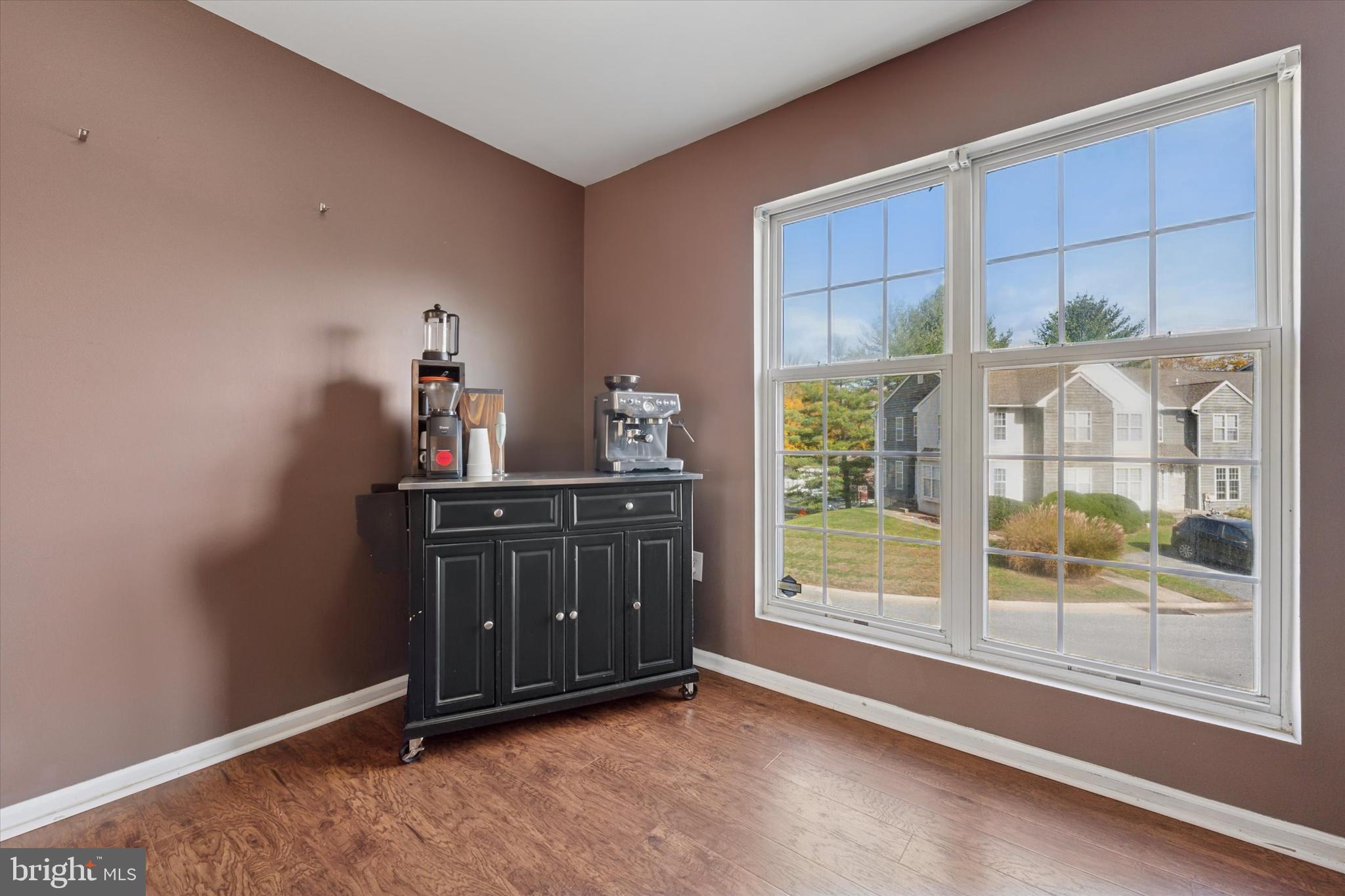 BALLINAHINCH - Residential