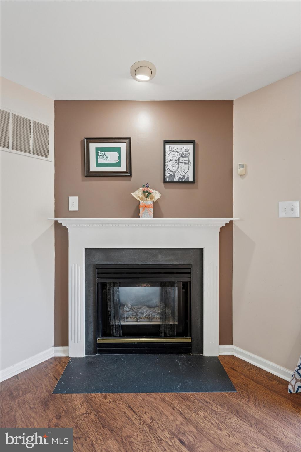 BALLINAHINCH - Residential