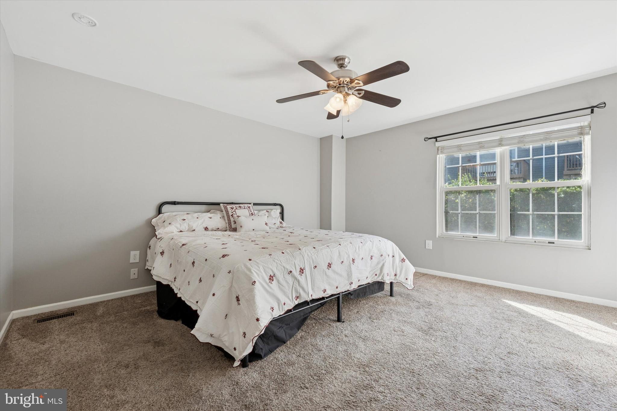 BALLINAHINCH - Residential