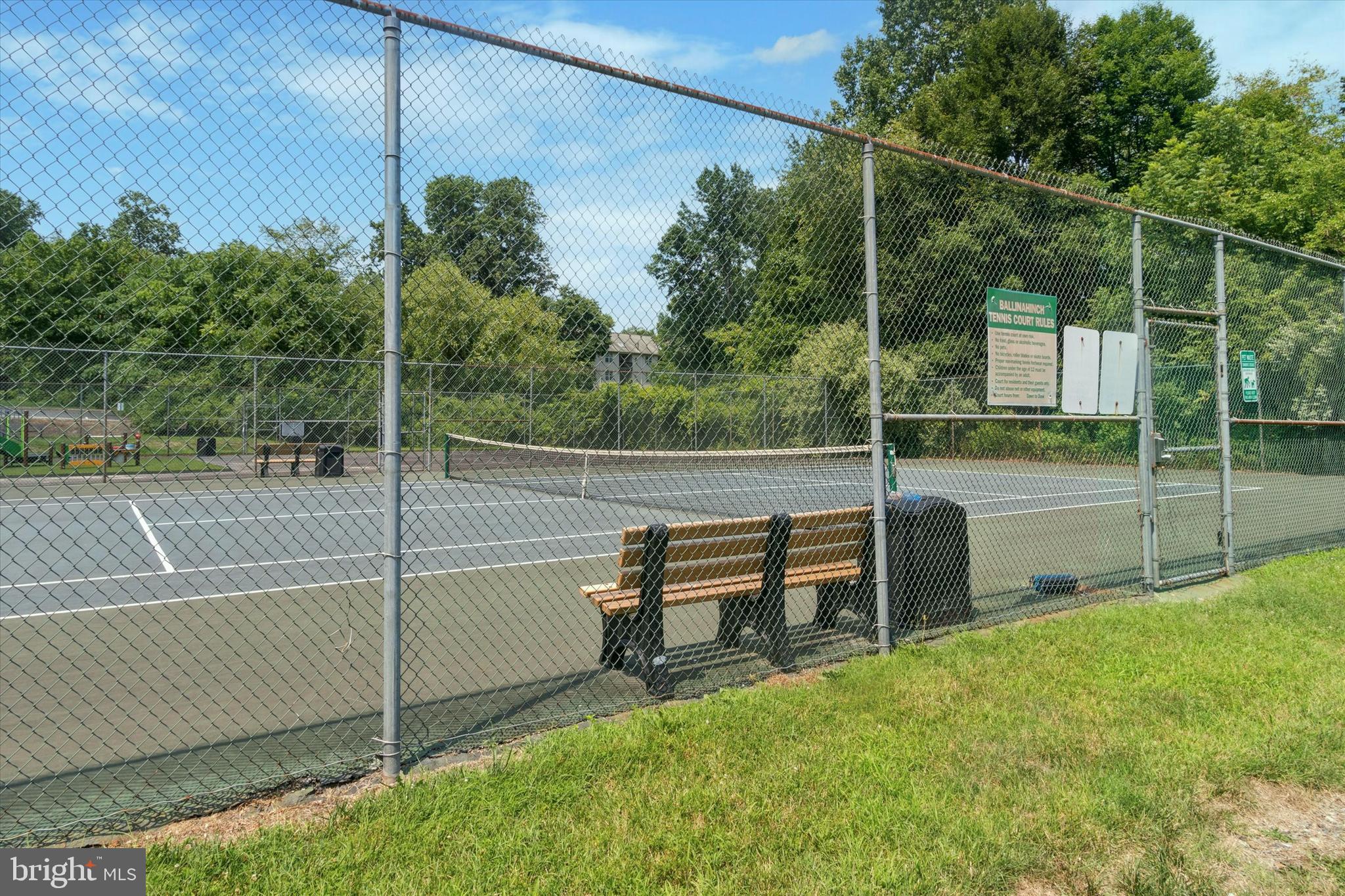 BALLINAHINCH - Residential