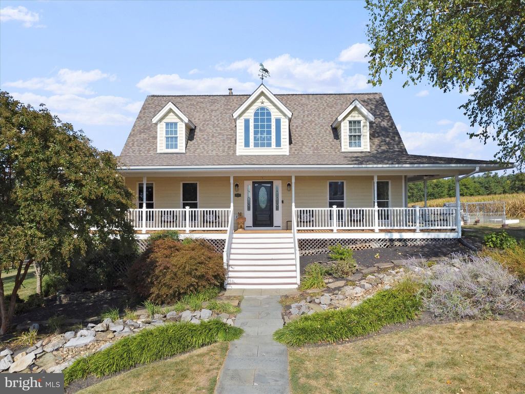 Photo of 10306 Church Hill Road, MYERSVILLE, MD 21773 (MLS # MDFR2070740)