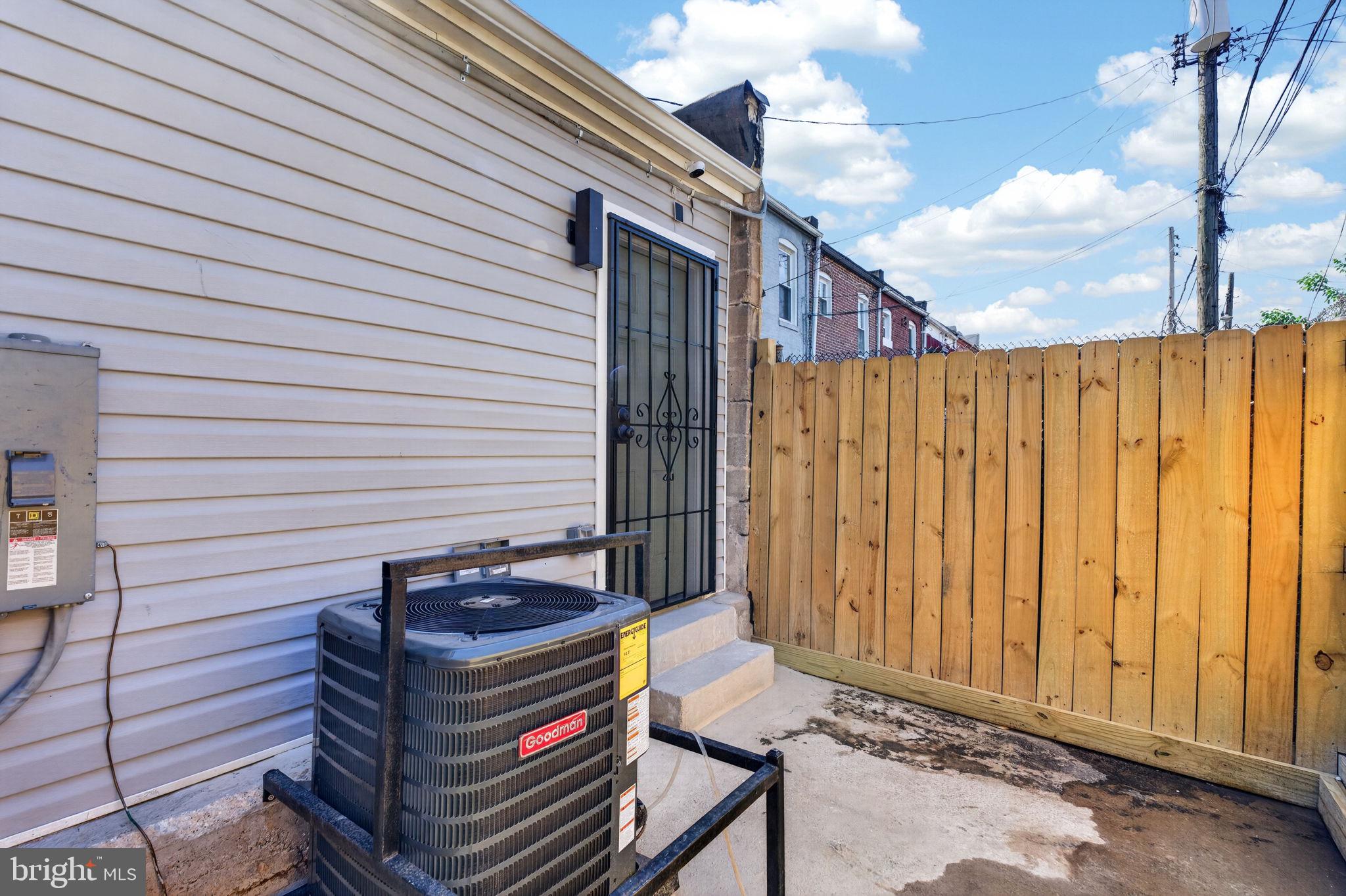 MCELDERRY PARK - Residential