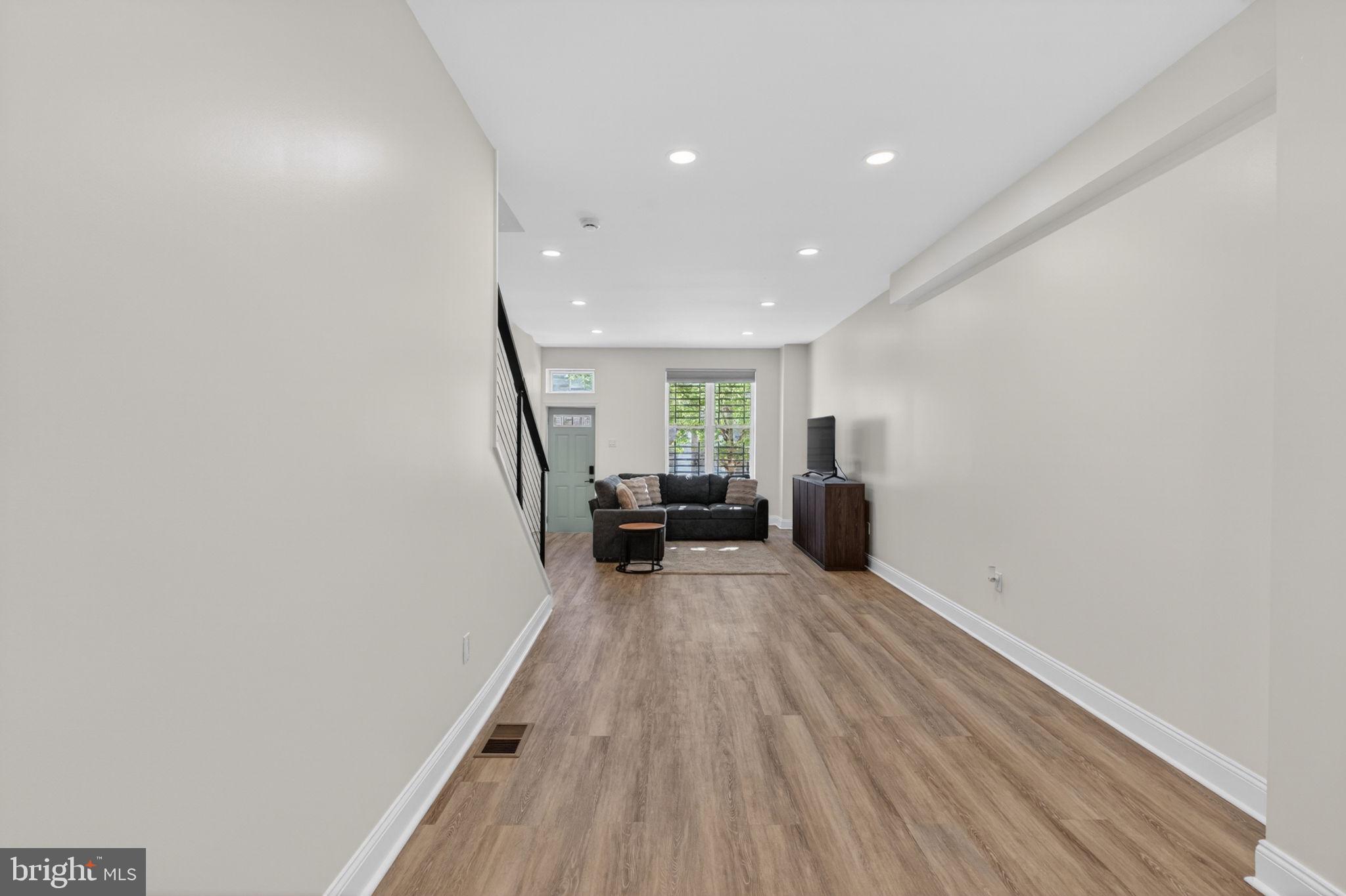 MCELDERRY PARK - Residential