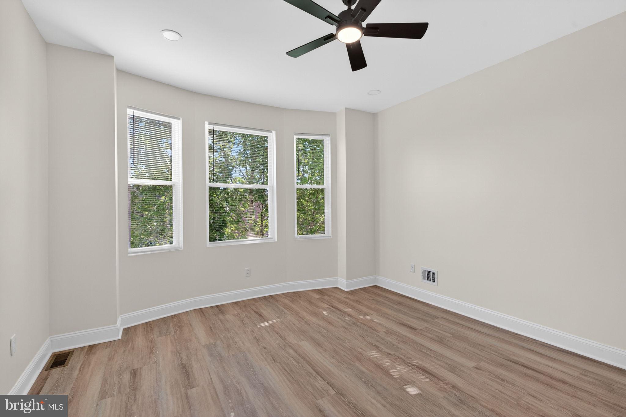 MCELDERRY PARK - Residential