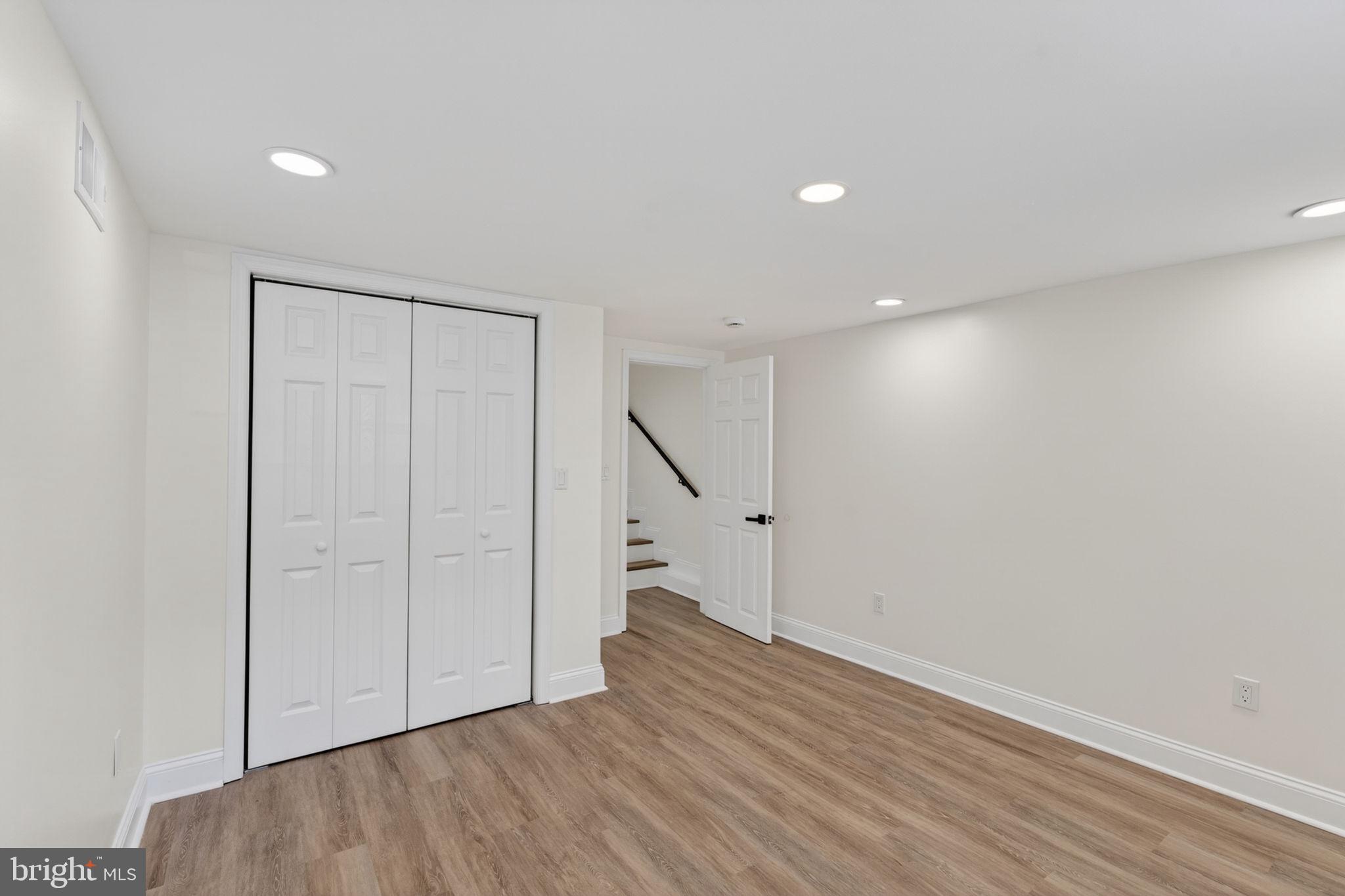 MCELDERRY PARK - Residential