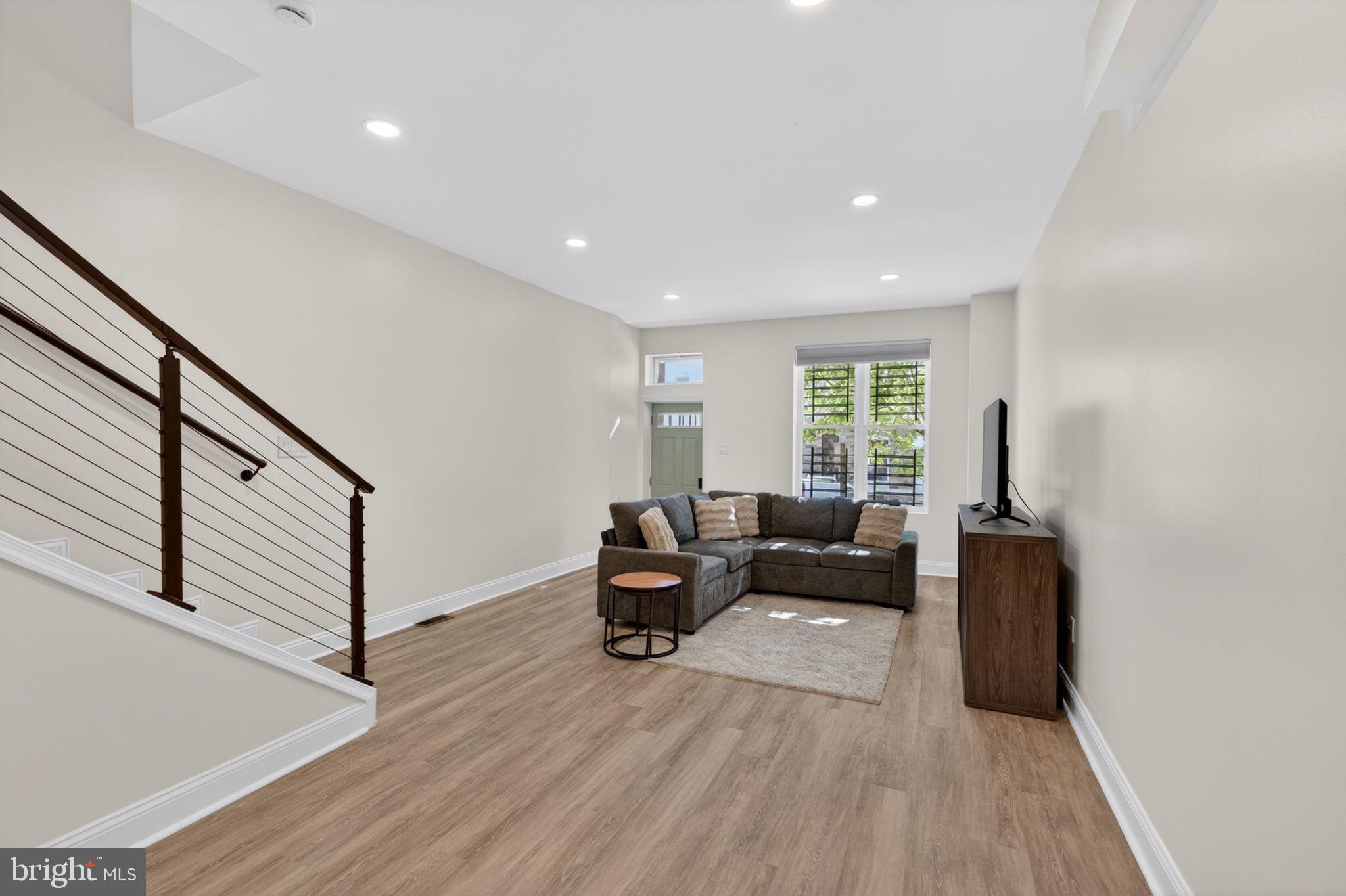 MCELDERRY PARK - Residential