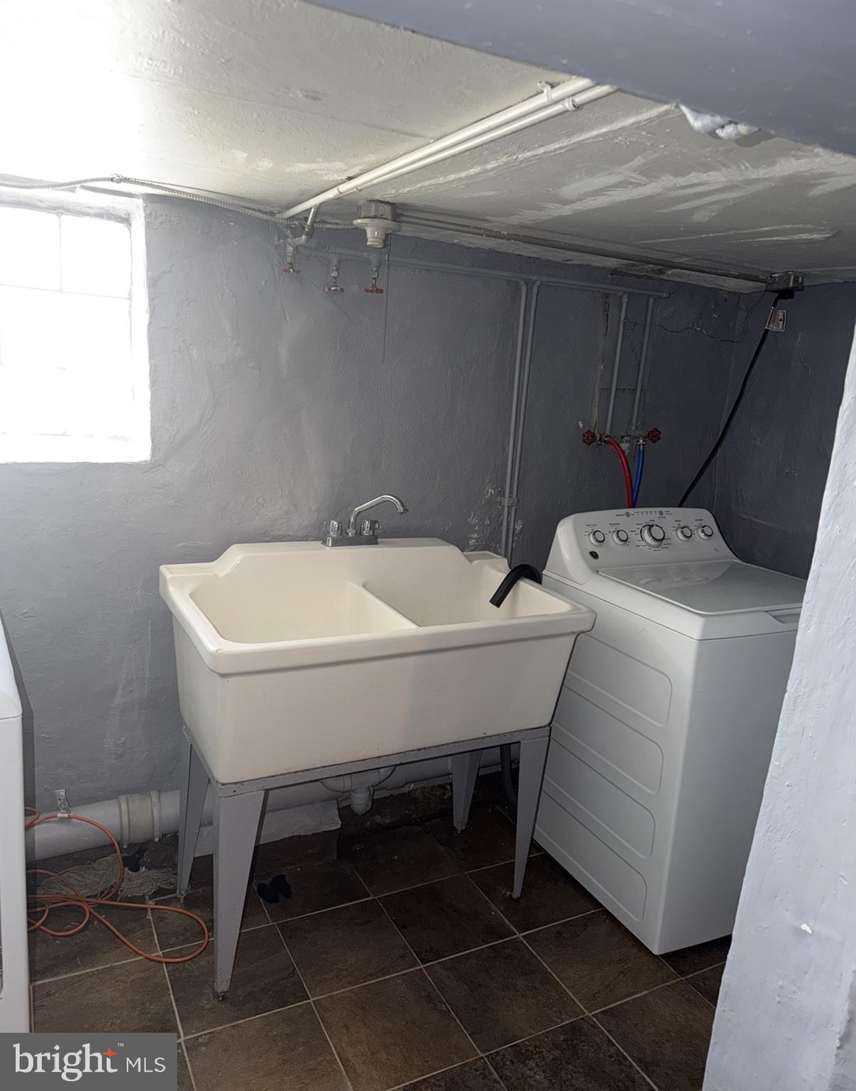 TACONY - Residential