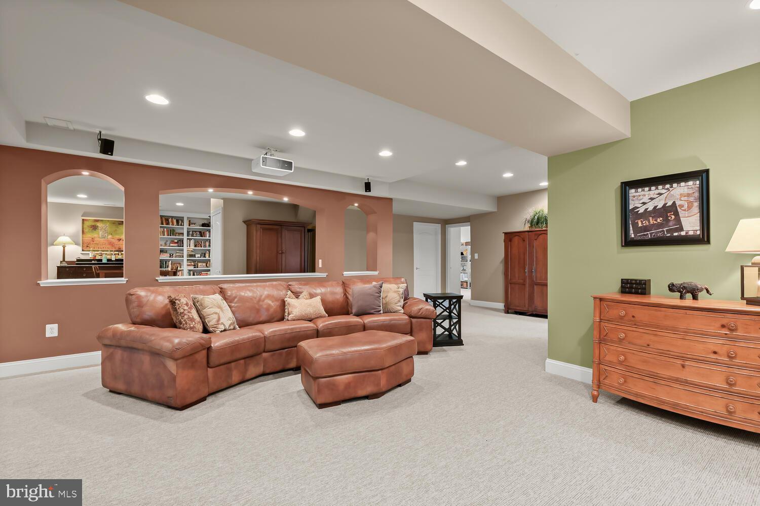 CATTAIL CREEK - Residential