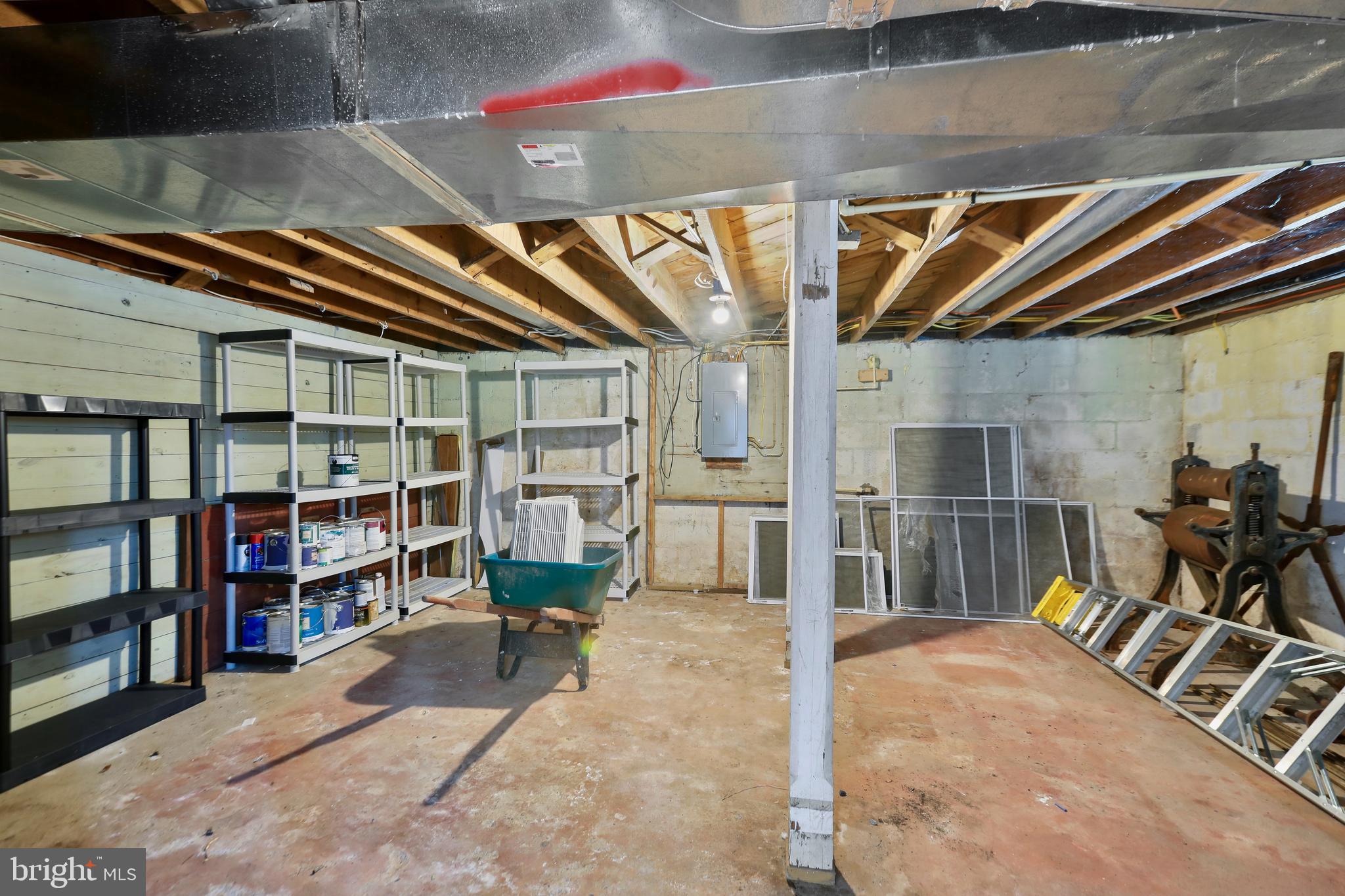 TOWN OF HAMILTON - Residential