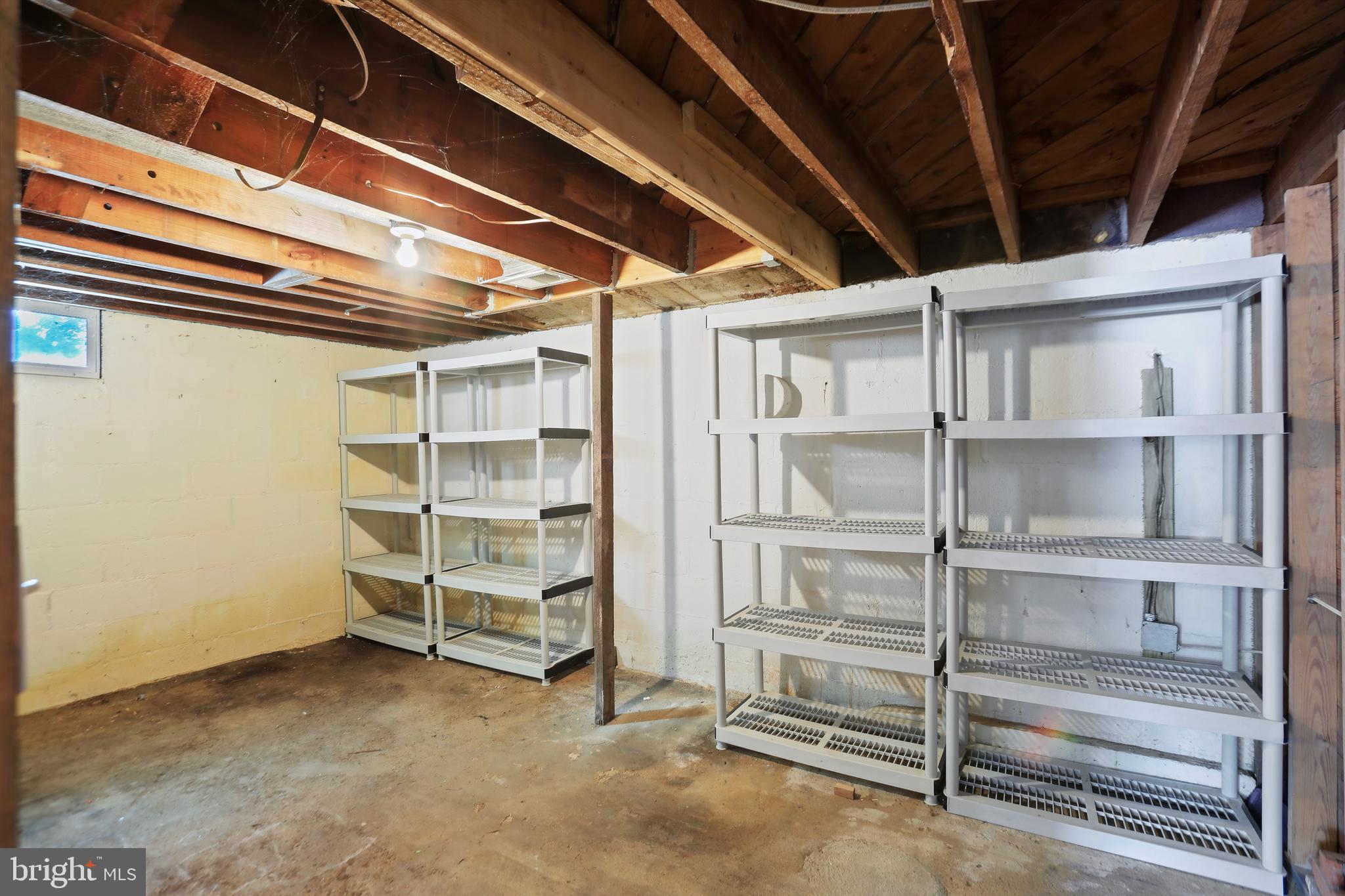 TOWN OF HAMILTON - Residential