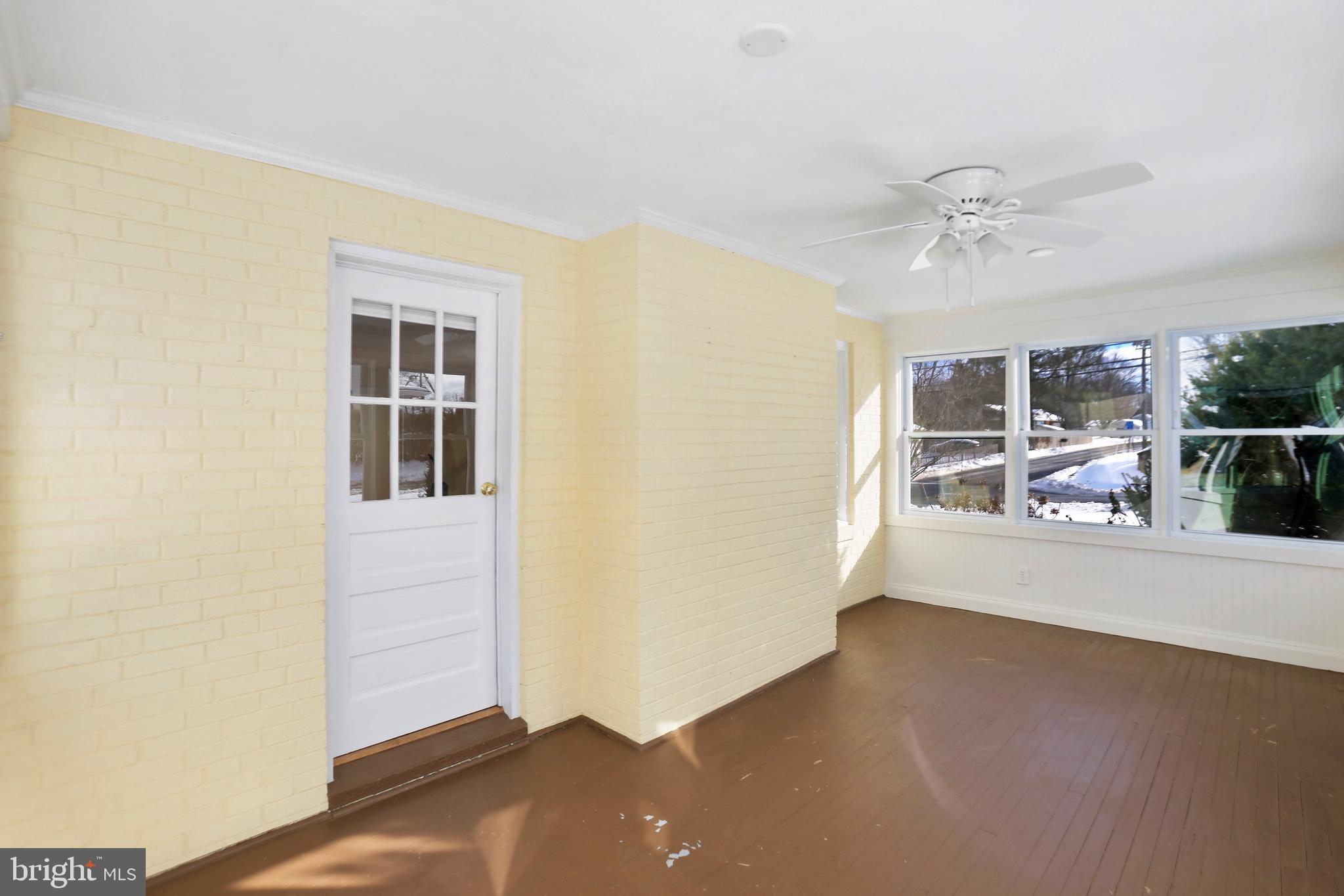 TOWN OF HAMILTON - Residential