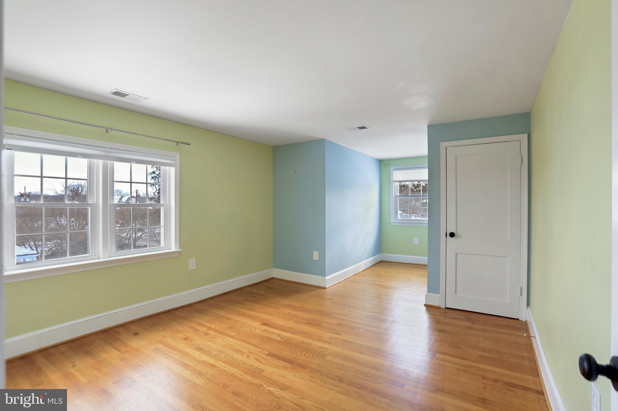 TOWN OF HAMILTON - Residential