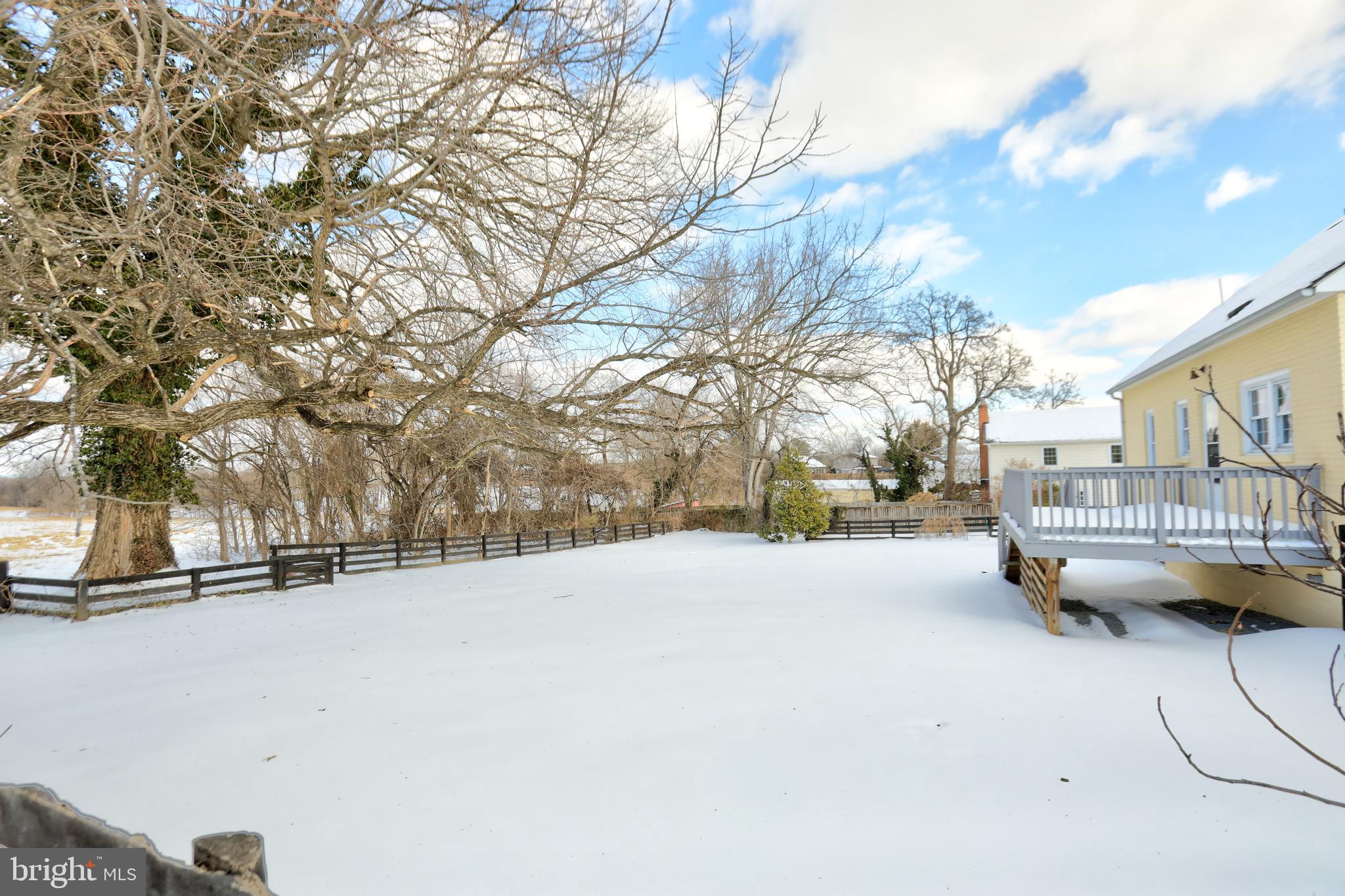 TOWN OF HAMILTON - Residential