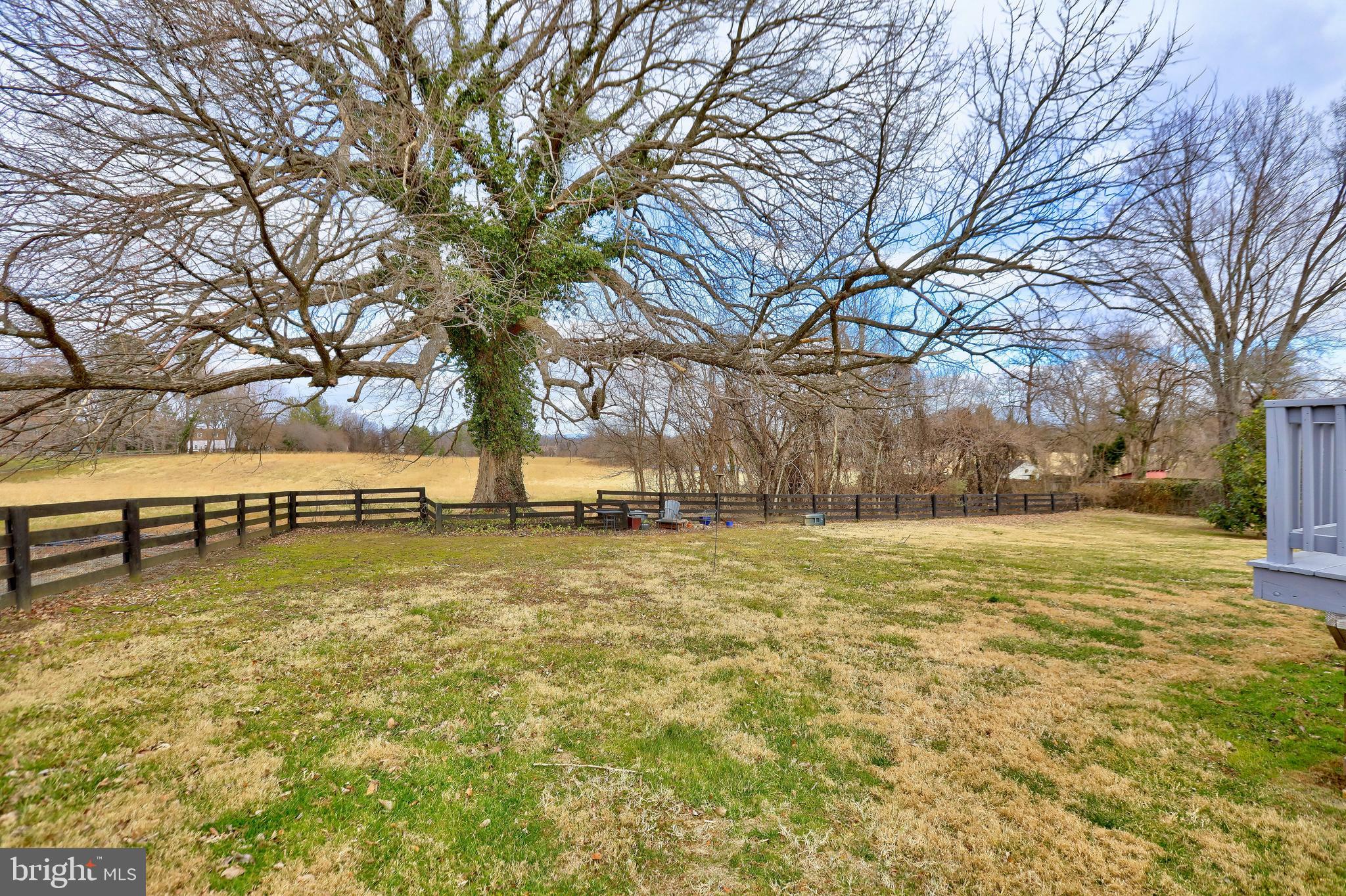 TOWN OF HAMILTON - Residential