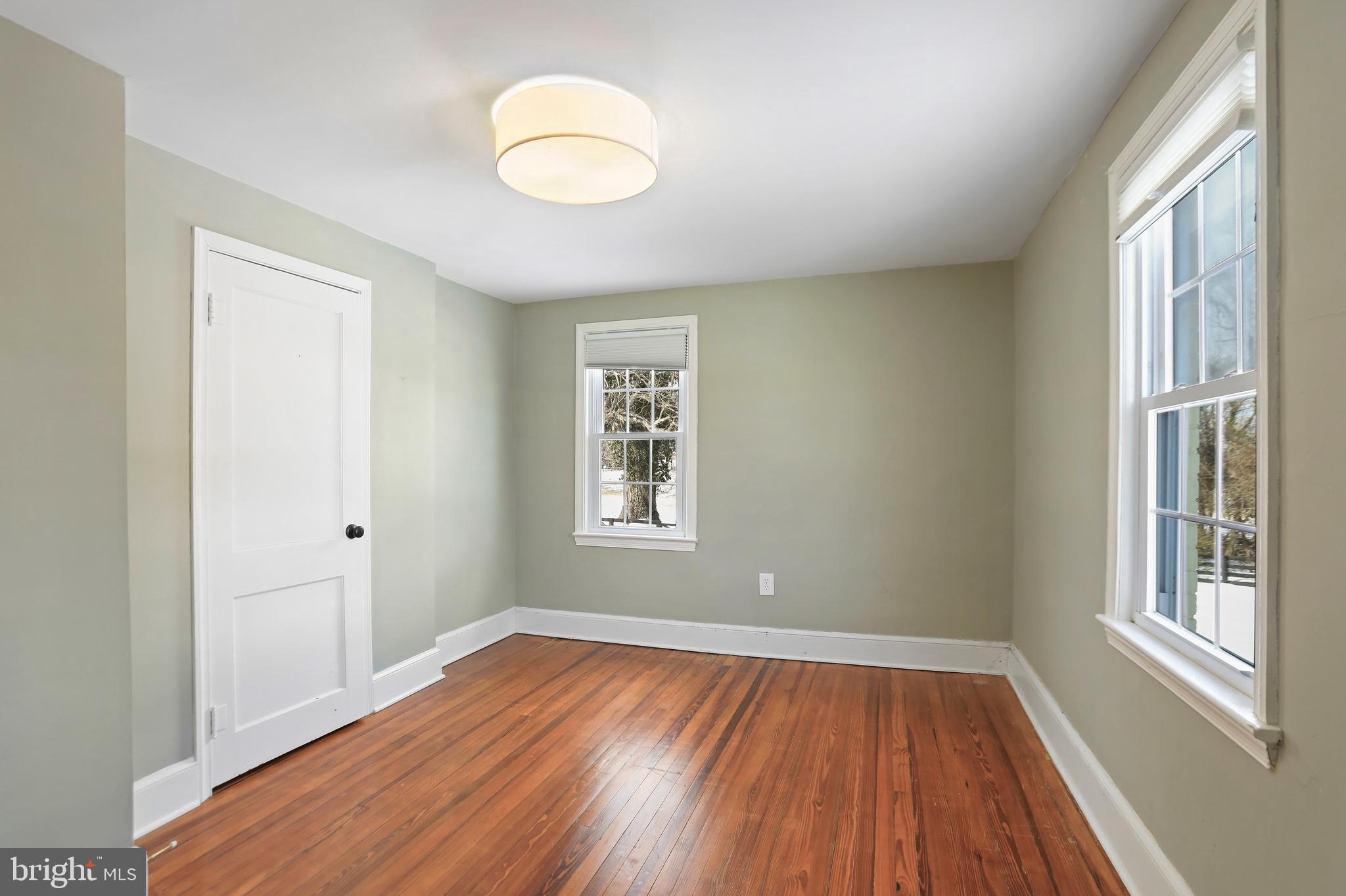 TOWN OF HAMILTON - Residential