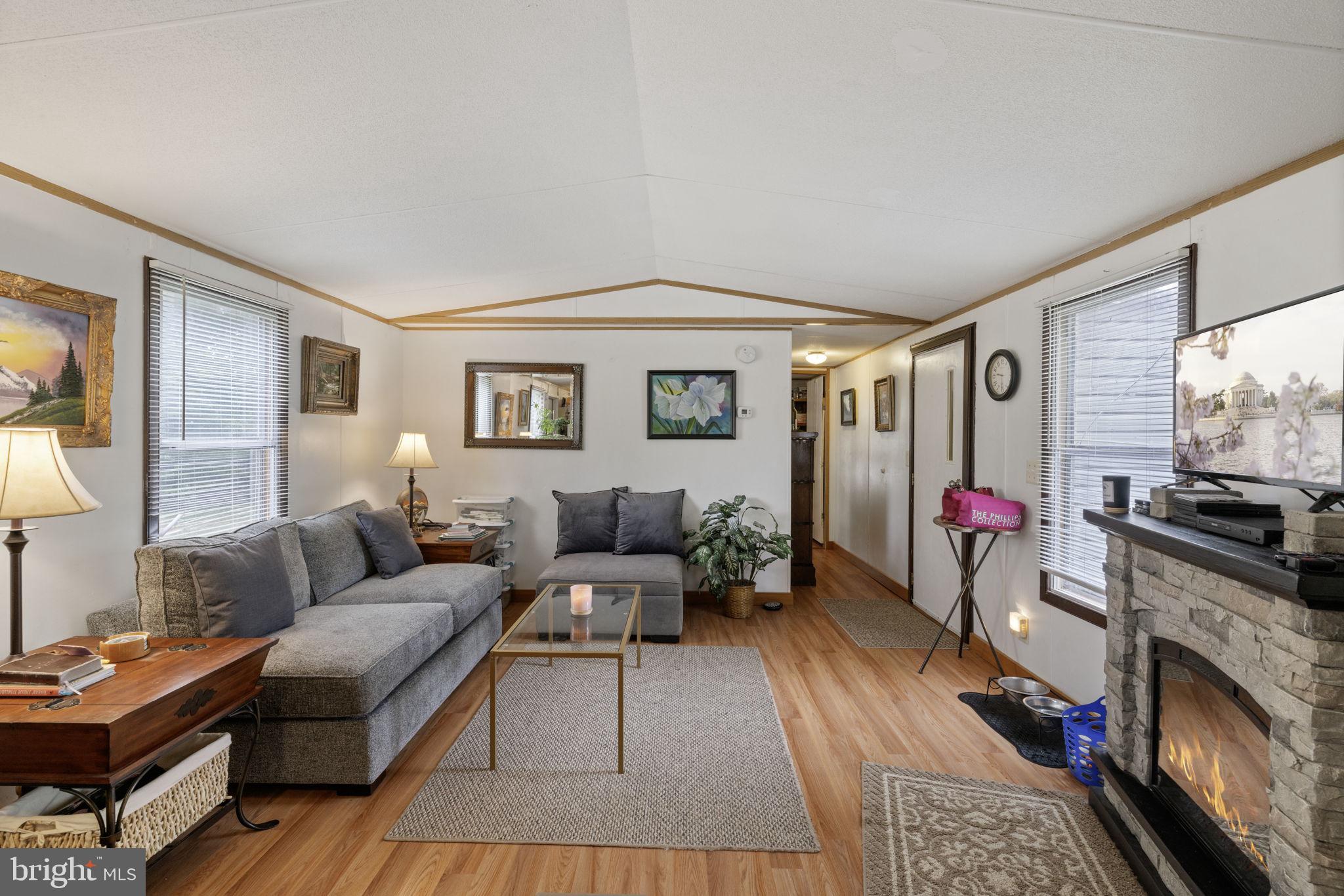 CROCKETT LANDING - Residential