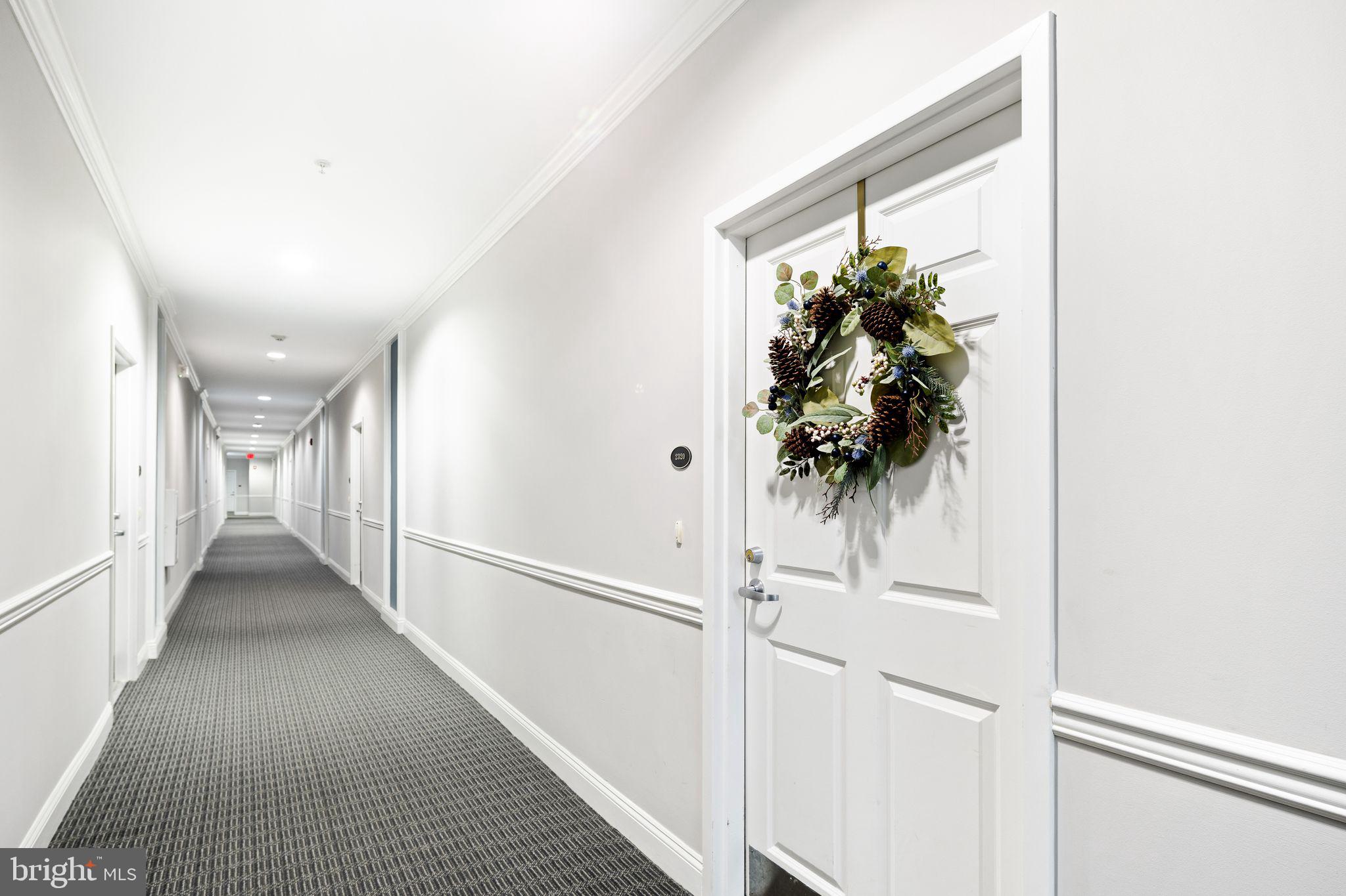 300 W ELM STREET 2320