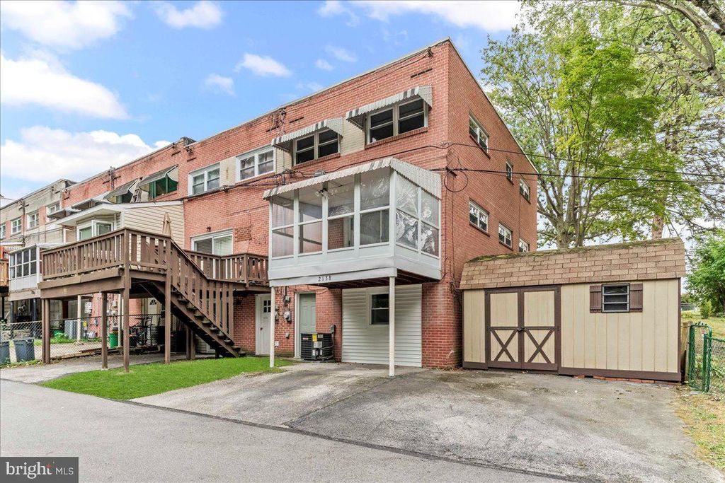Photo of 2138 Valley View Drive, FOLCROFT, PA 19032 (MLS # PADE2100512)