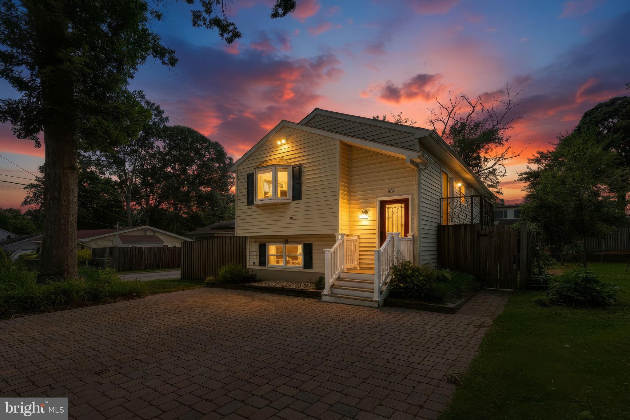 601 CENTER DRIVE