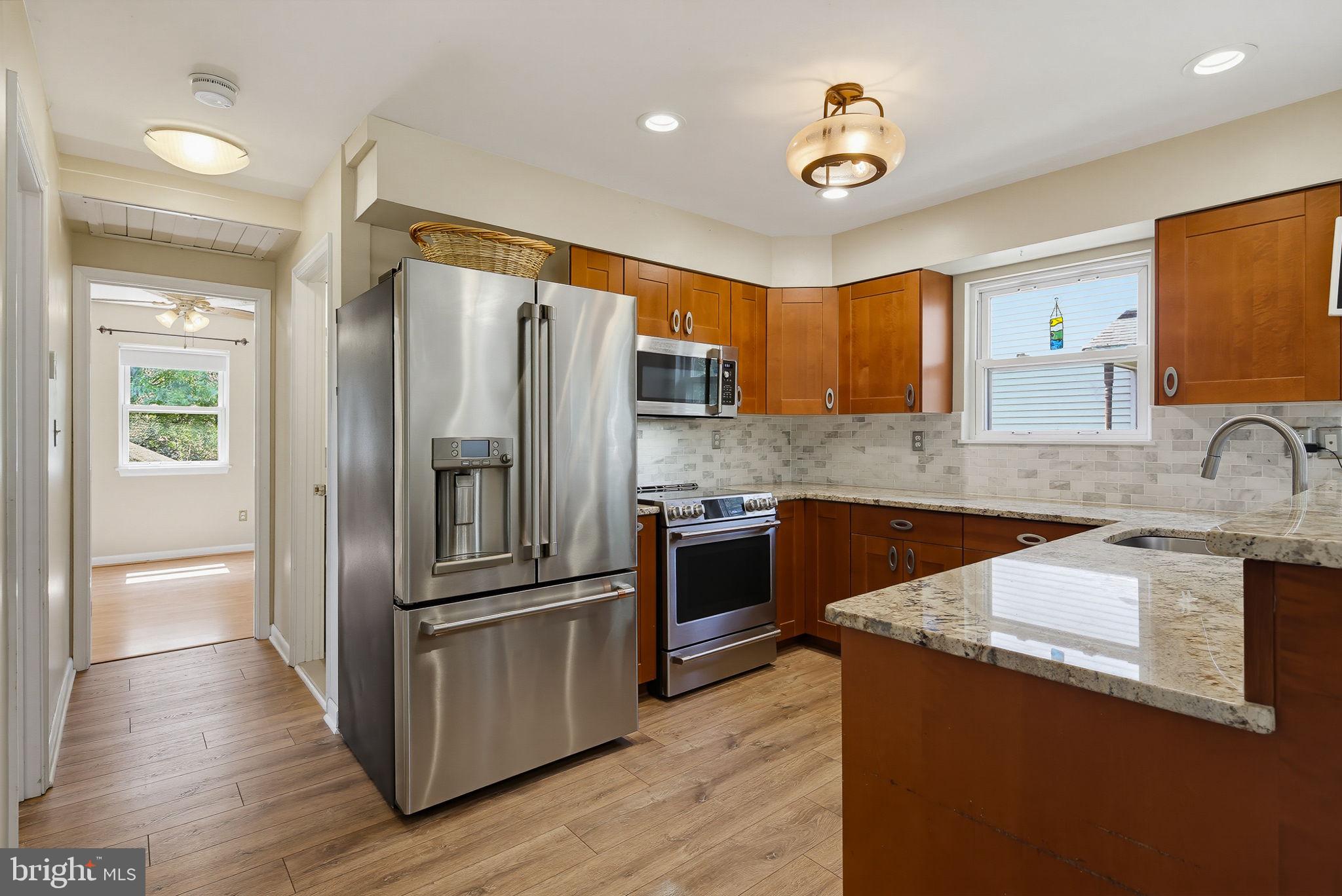 601 CENTER DRIVE