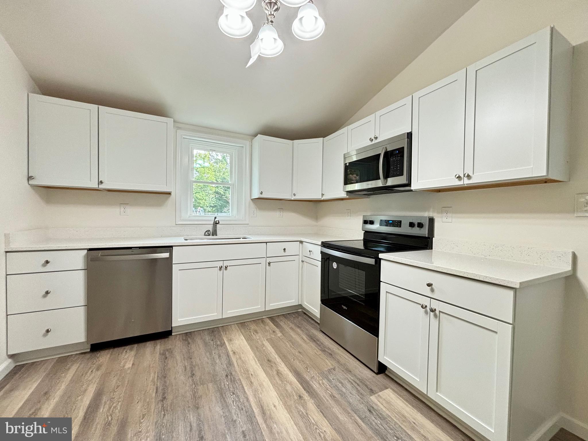 POTOMAC HILLS - Residential