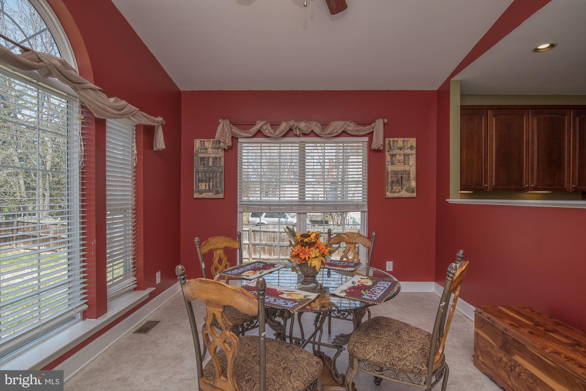 WILLOW POND - Residential