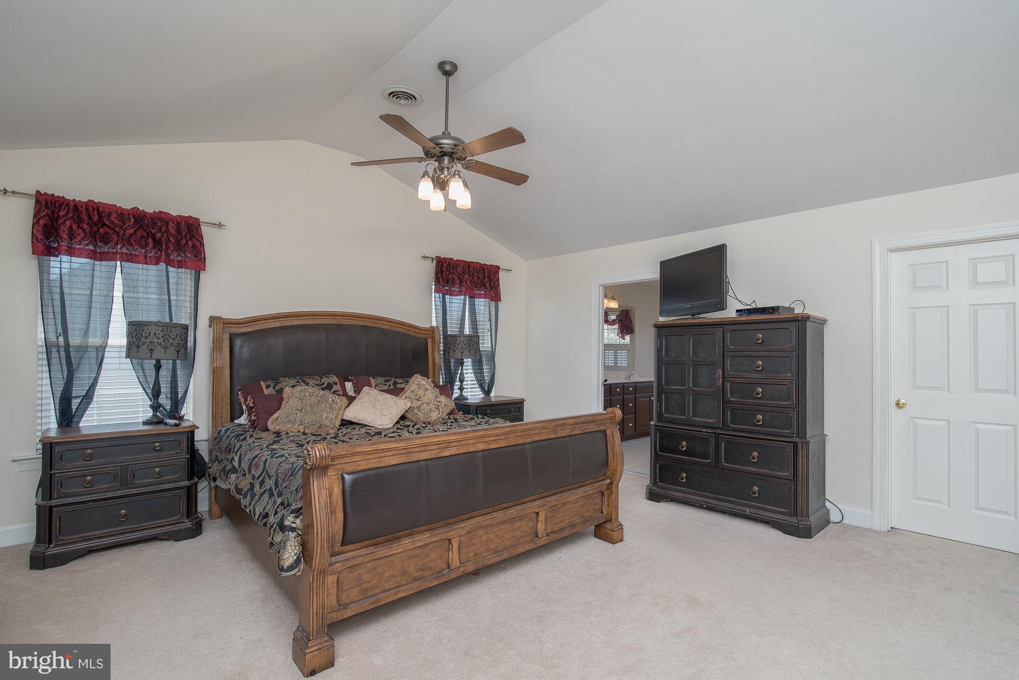 WILLOW POND - Residential