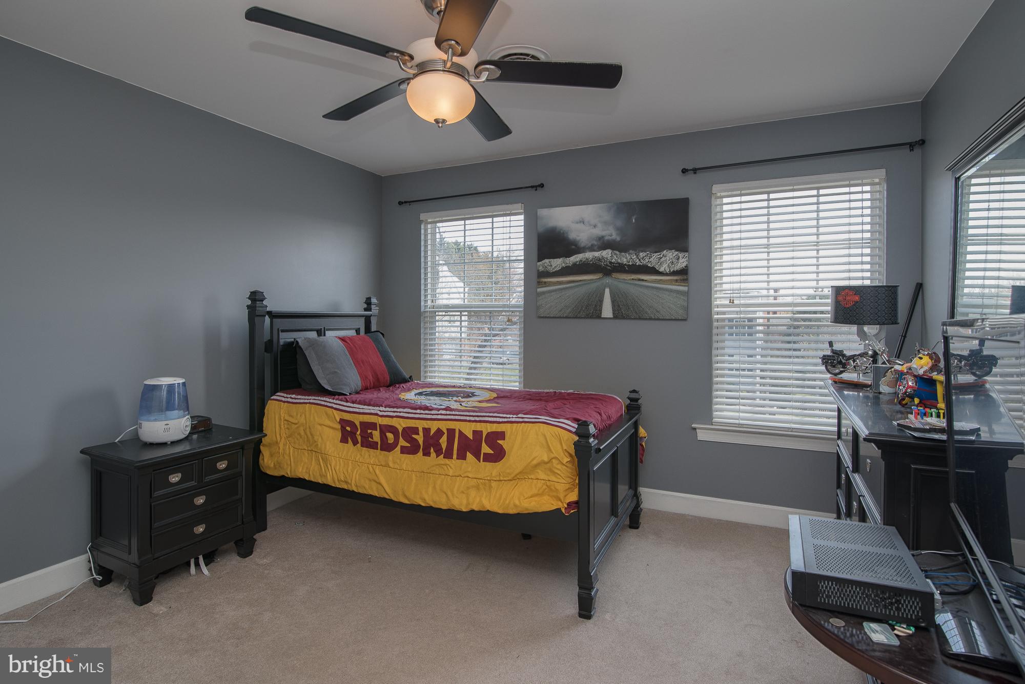 WILLOW POND - Residential