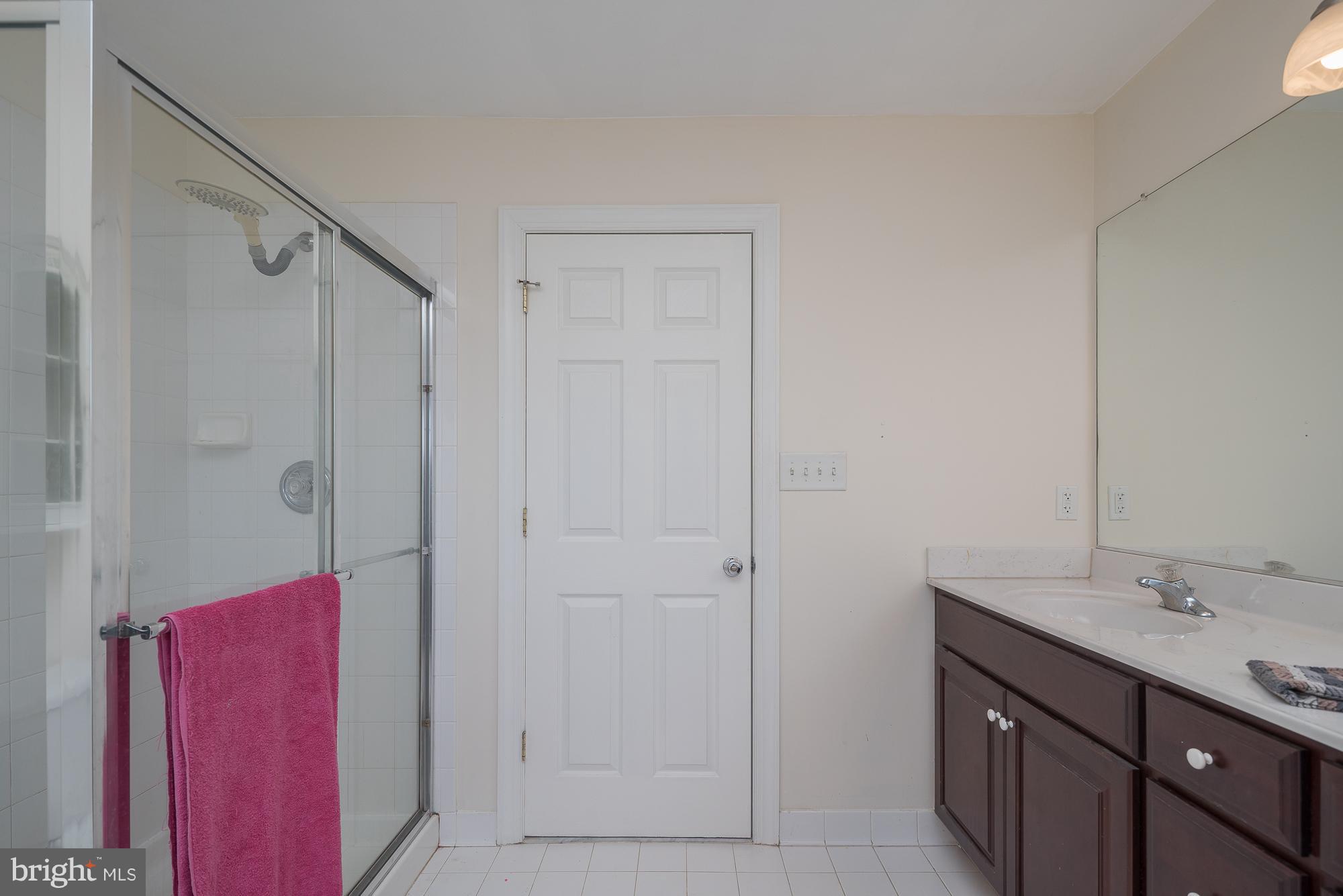 WILLOW POND - Residential