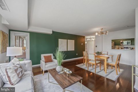10101 GROSVENOR 215 NORTH BETHESDA MD 20852