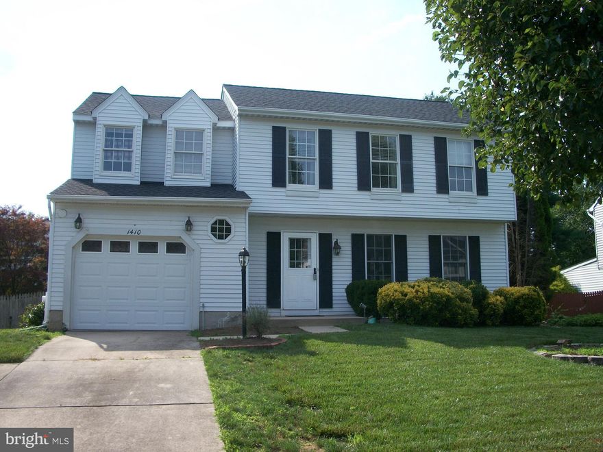 Charming Colonial home in the Southampton subdivision on a quiet Cul de Sac.  Stainless steel appliances are installed in the Kitchen which opens to a Breakfast Area and Family Room with Whitfield pellet stove and sliding glass doors. You will delight in the 3-season Sunroom addition to the Family Room that leads to the rear deck and fenced rear yard.  The main level floor plan includes a formal dining room, front living room and entrance foyer with coat closet and 1/2 bath. The second level Primary bedroom suite includes a walk-in closet, dressing area with double sink vanity and shower/tub bath.  There are 3 additional second level bedrooms with ample closet space in each, as well as a hall bath with shower/tub and linen closet. The Lower Level is fully finished with a family room, half bath, recreation room, and laundry room with built-in cabinets and counter.  The attached 1-car garage has a new automatic door opener (2023) with shelving and a workbench. Store all of your garden supplies and tools in the attached rear yard garden shed.  Furnishings and Pool Table are included, at Buyer's option. The HOA dues support the maintenance of the Tot Lot, Common Areas and Stormwater Management Pond. See MLS documents for detailed brochure