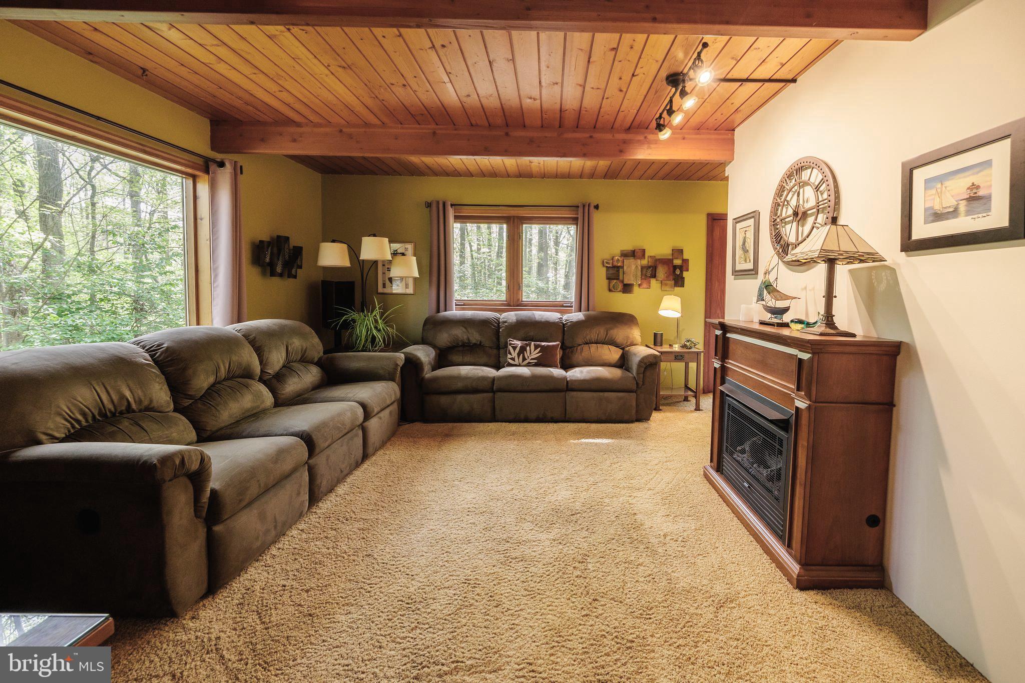 HOLLY GAF ACRES - Residential