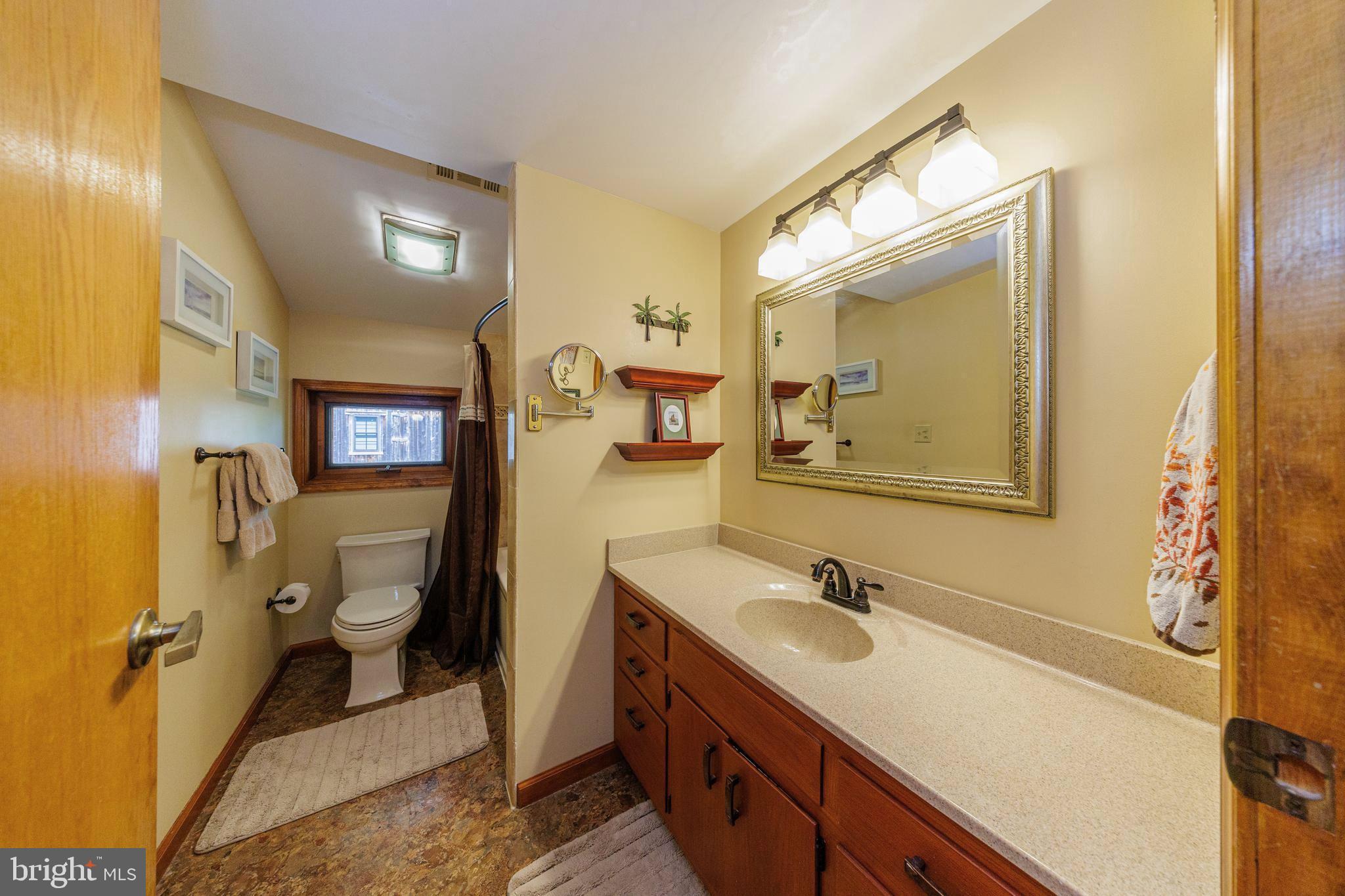 HOLLY GAF ACRES - Residential