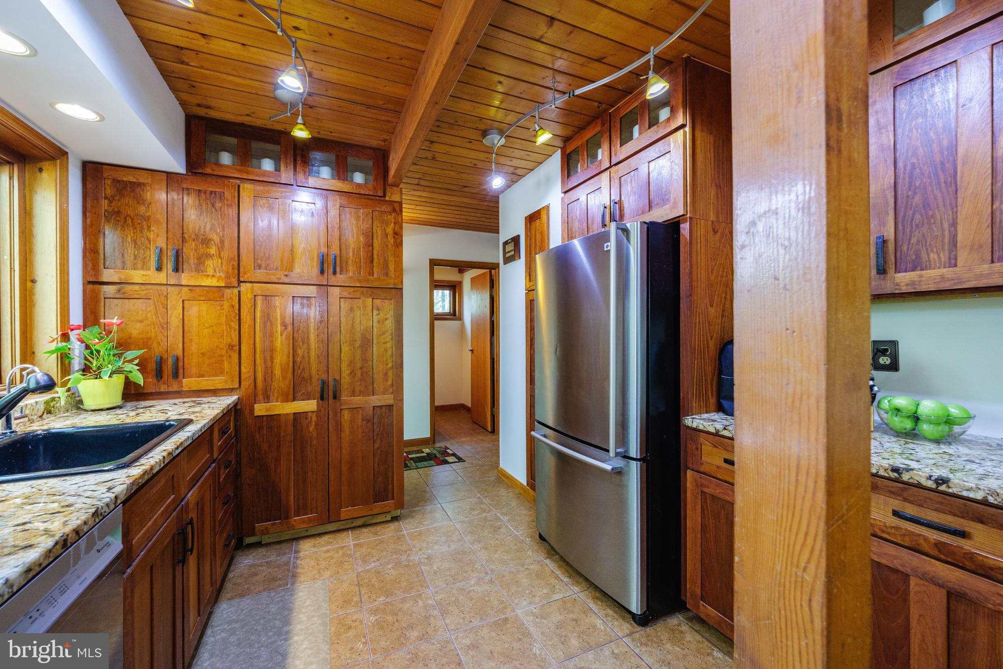 HOLLY GAF ACRES - Residential