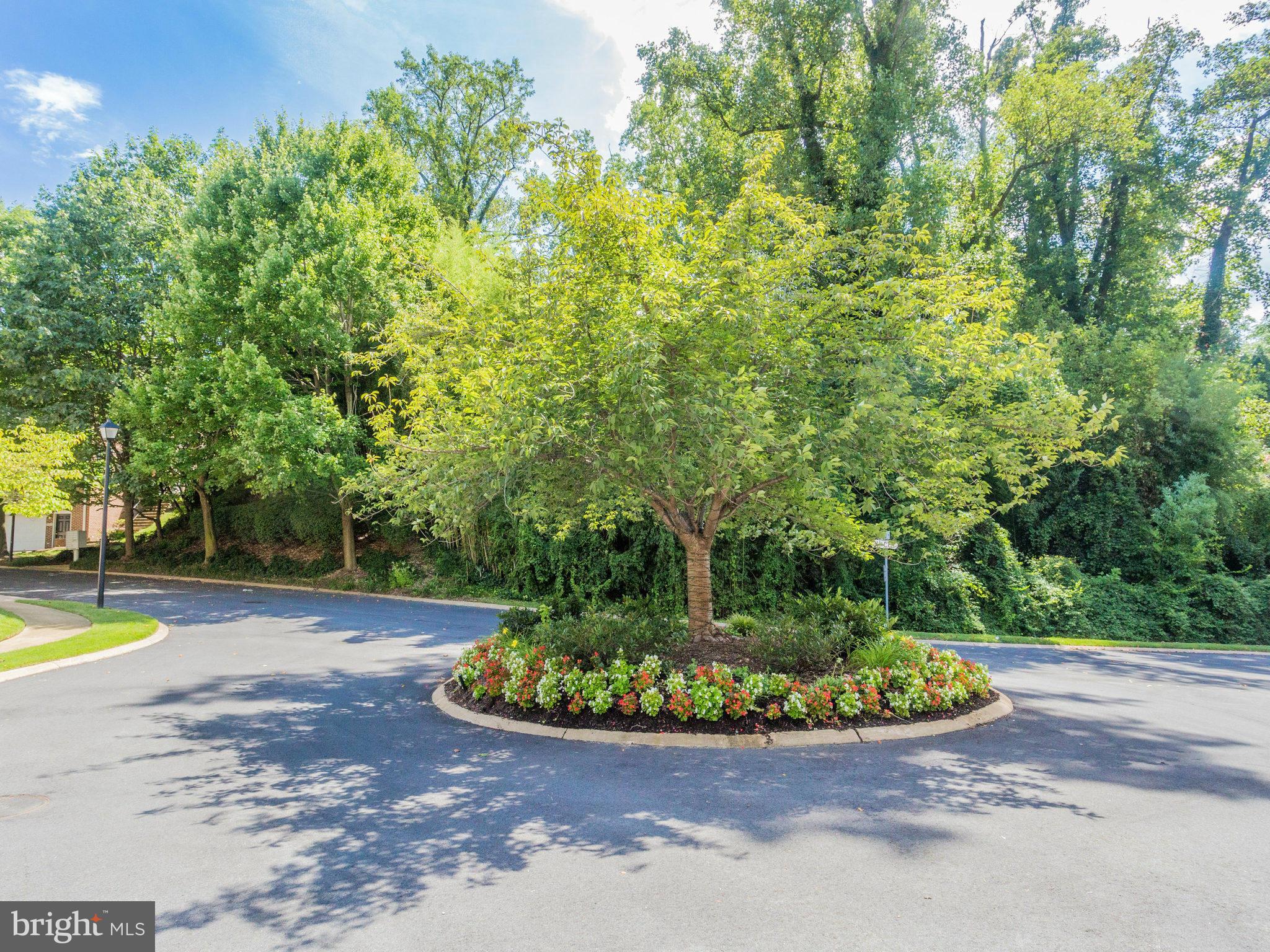 HILLCREST - Residential