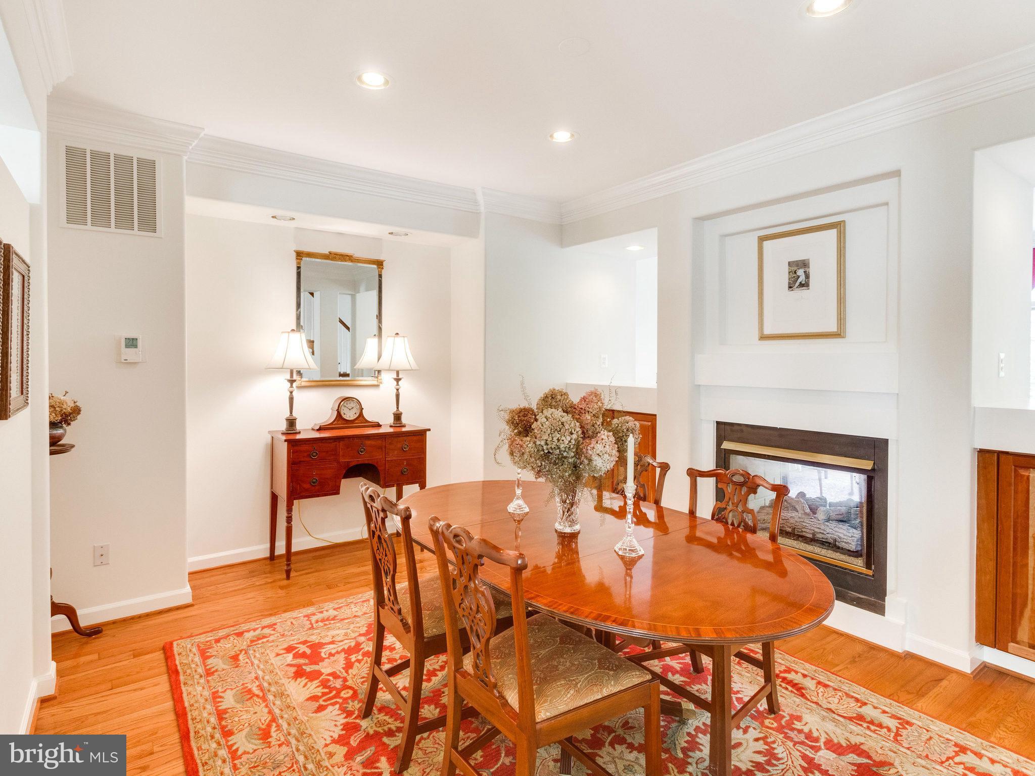 HILLCREST - Residential