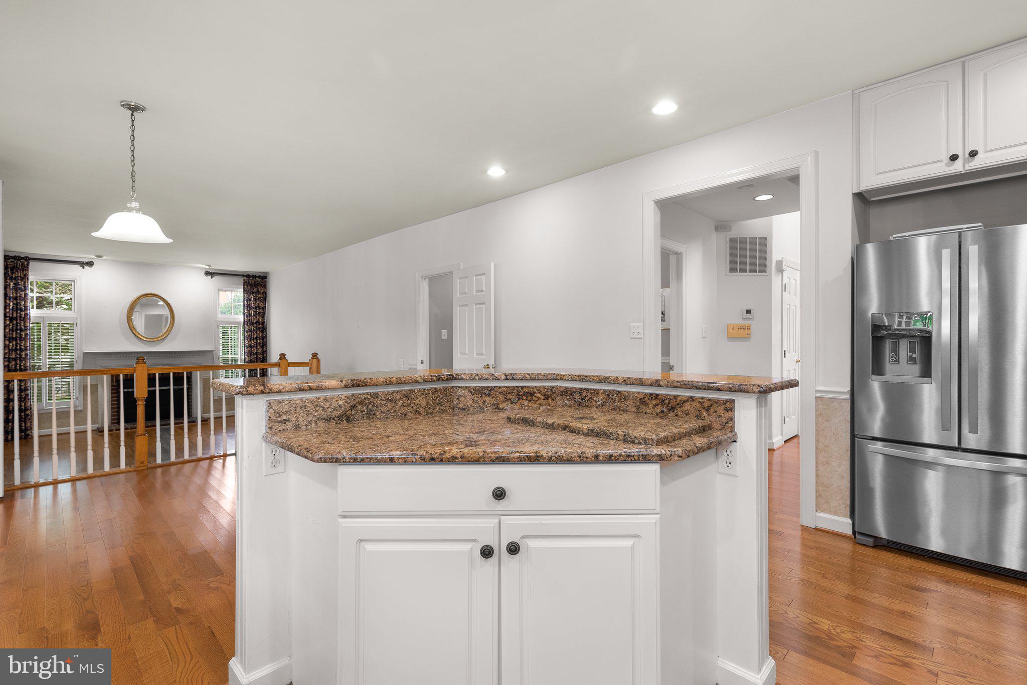 LLEWELLYN FIELDS - Residential