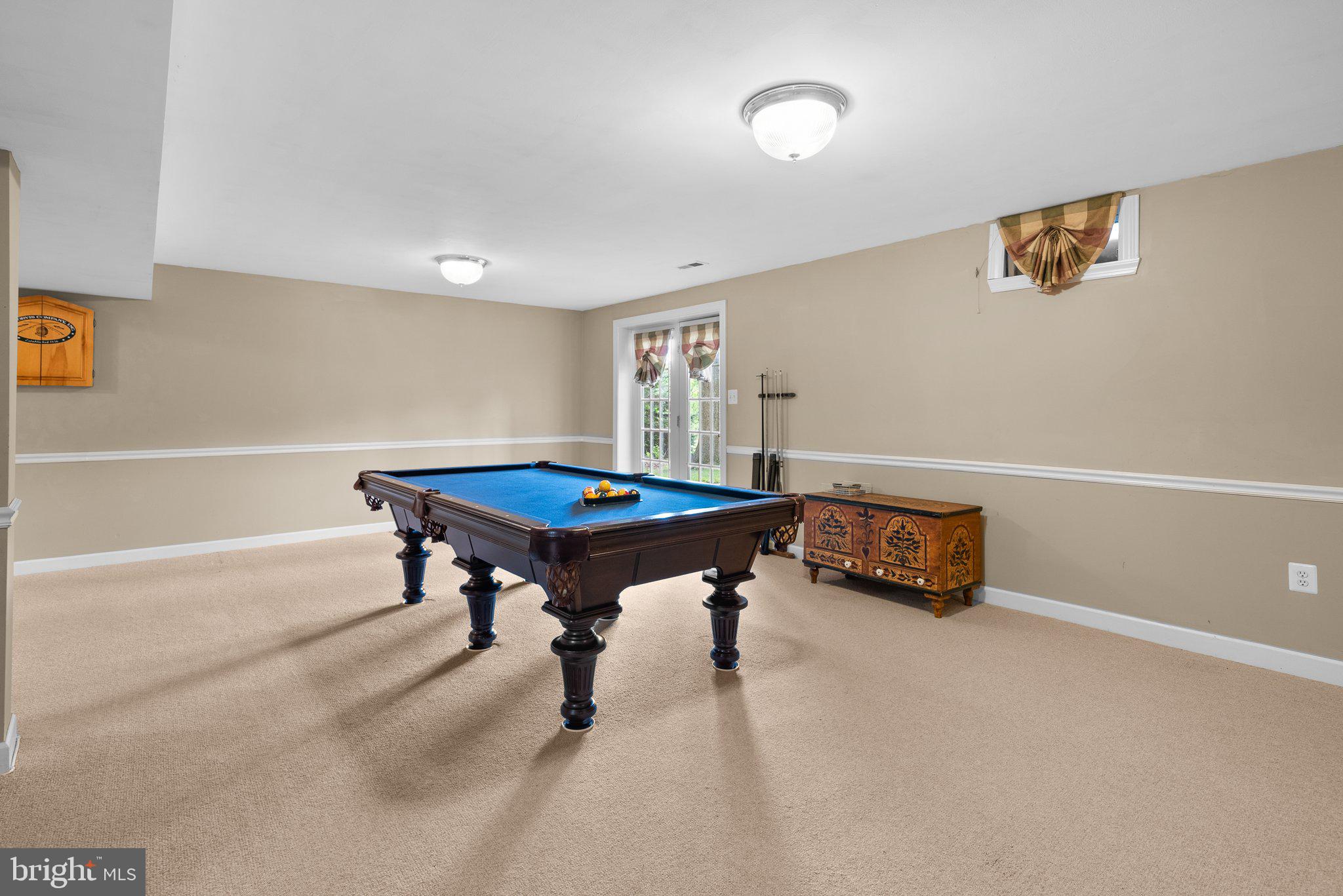 LLEWELLYN FIELDS - Residential