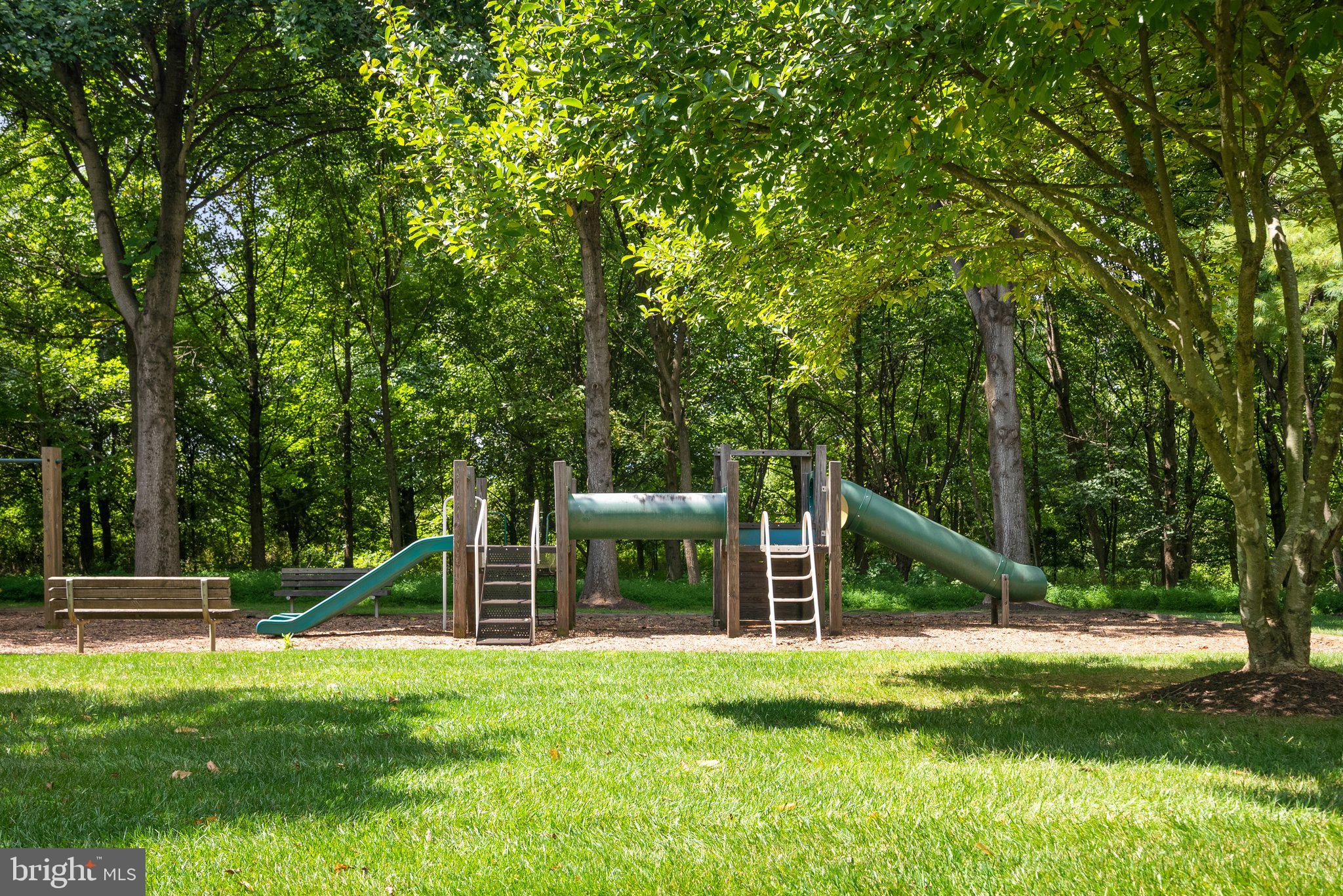 LLEWELLYN FIELDS - Residential