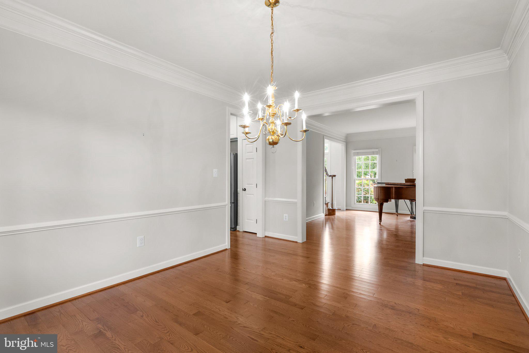 LLEWELLYN FIELDS - Residential