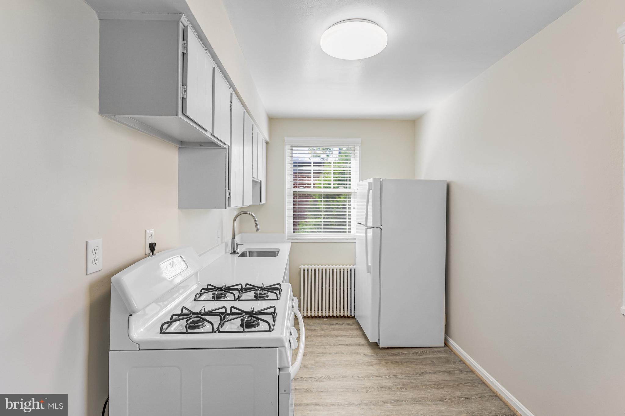 ROSSLYN HEIGHTS - Residential