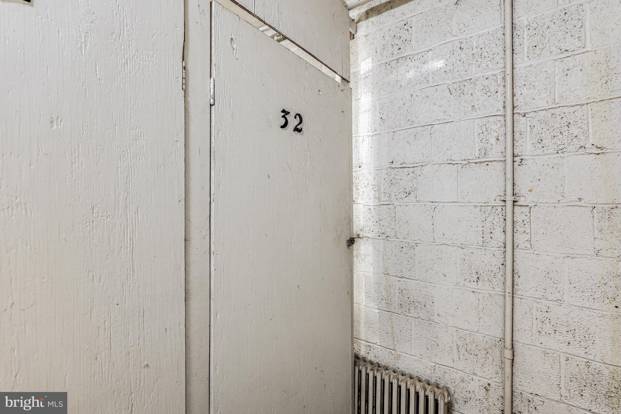 ROSSLYN HEIGHTS - Residential