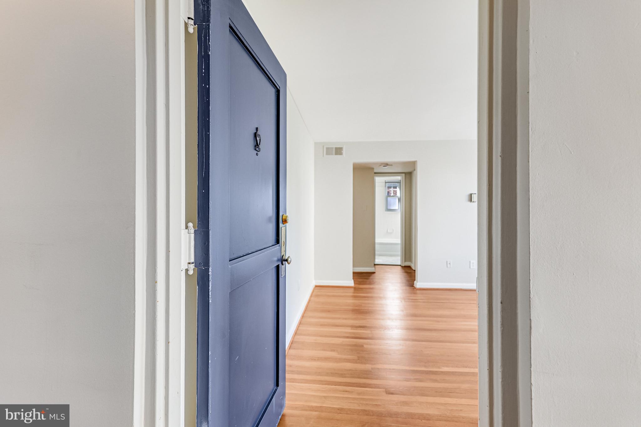 1404 12TH STREET N 32