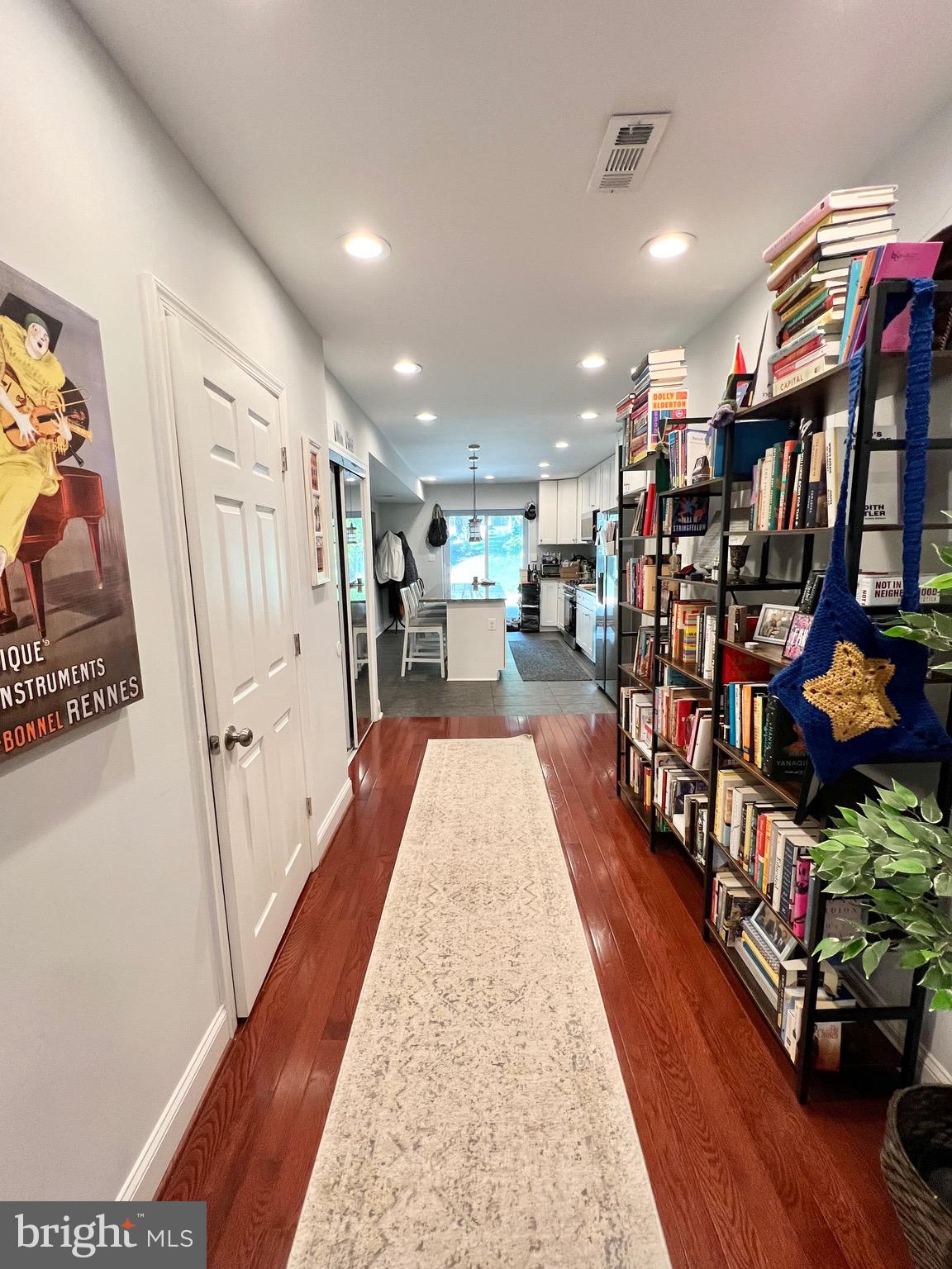 HAMPDEN HISTORIC DISTRICT - Residential Lease