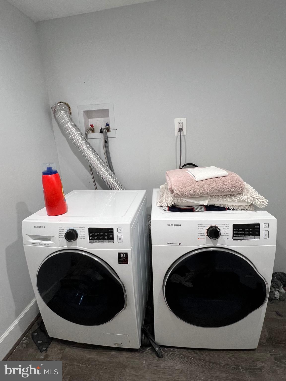 HAMPDEN HISTORIC DISTRICT - Residential Lease