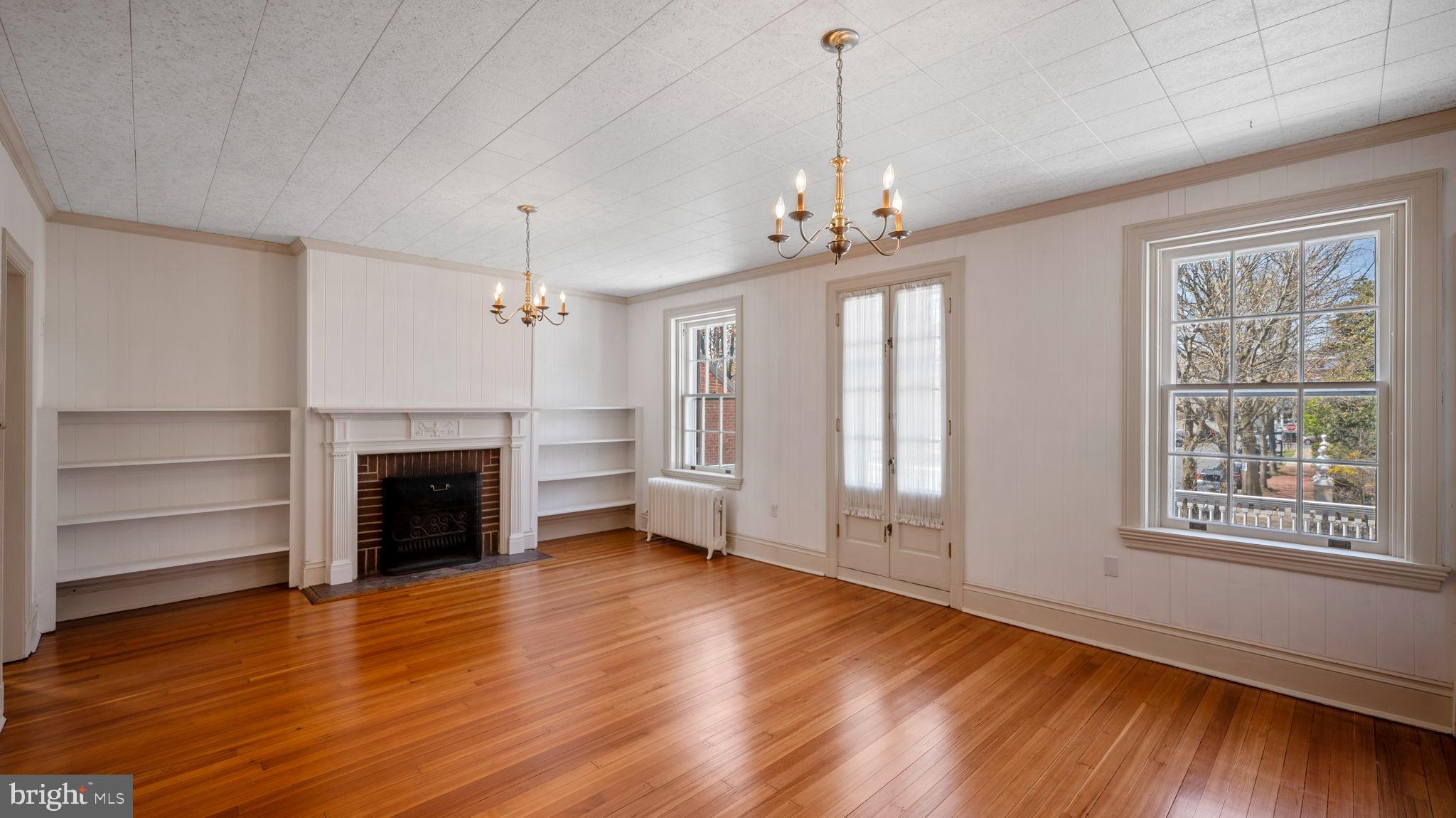 DOWNTOWN FREDERICK - Residential