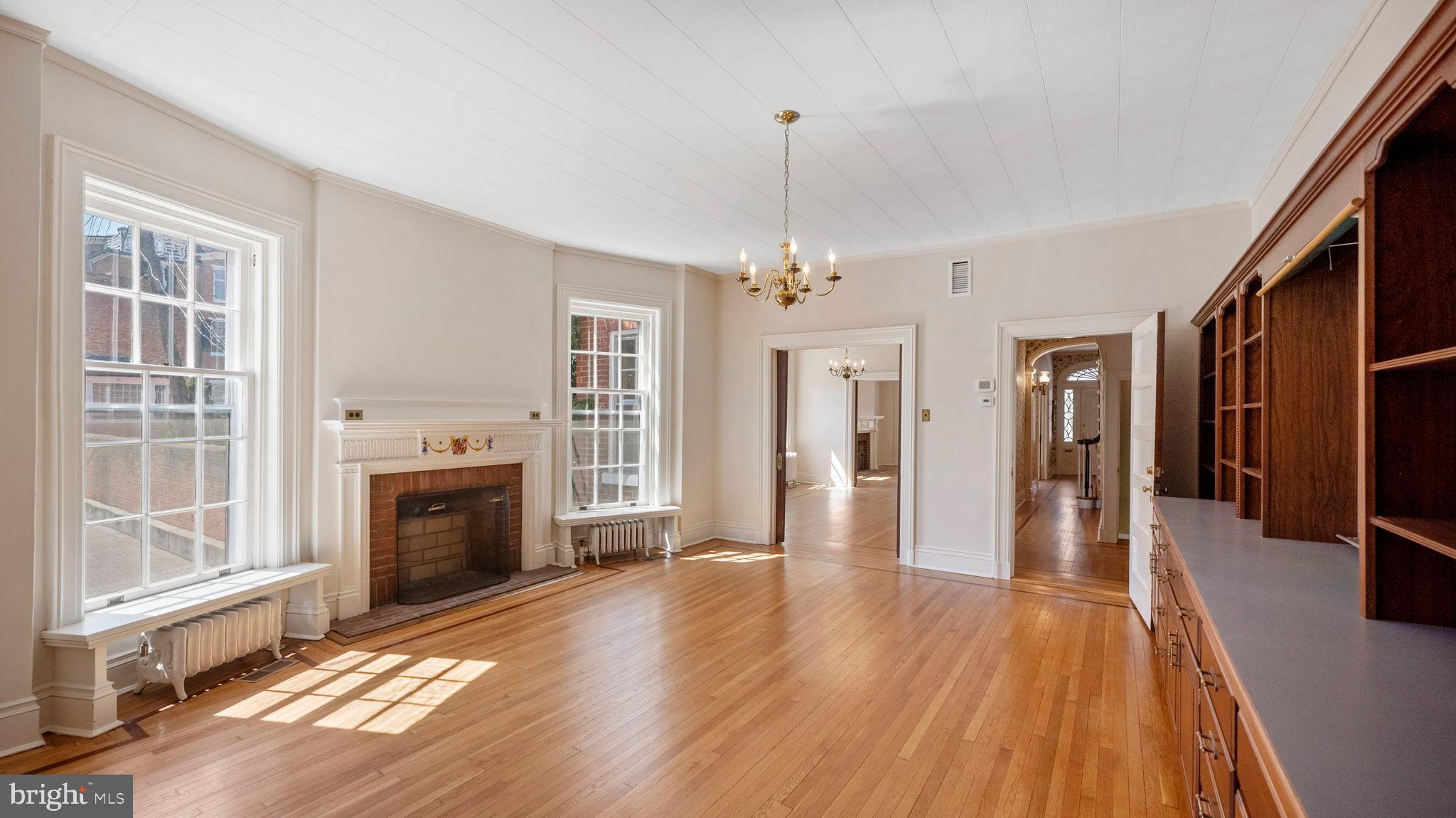 DOWNTOWN FREDERICK - Residential