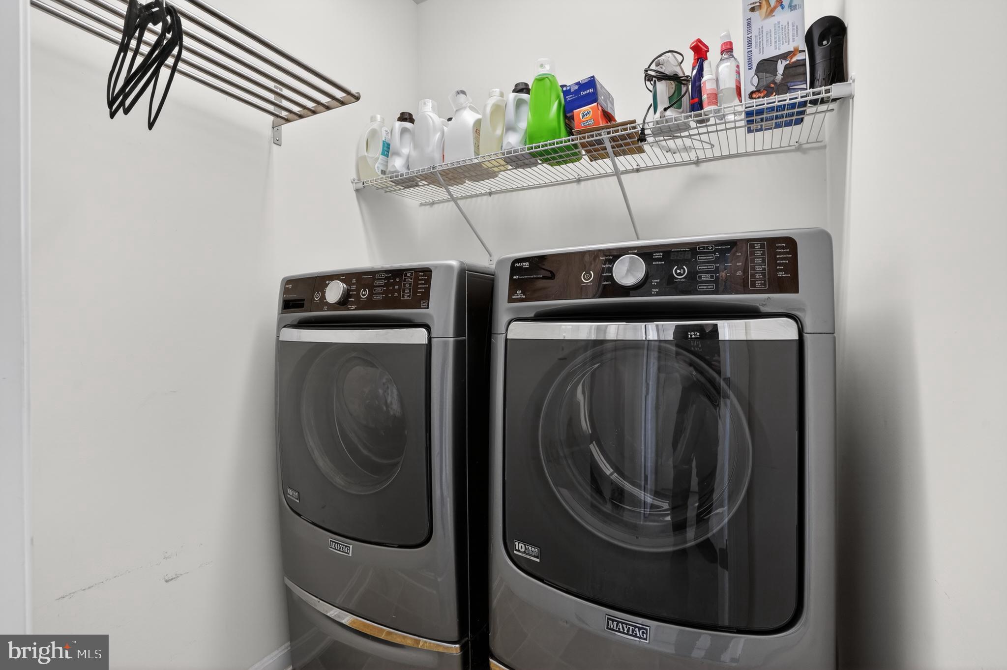 DOMINION CROSSING - Residential