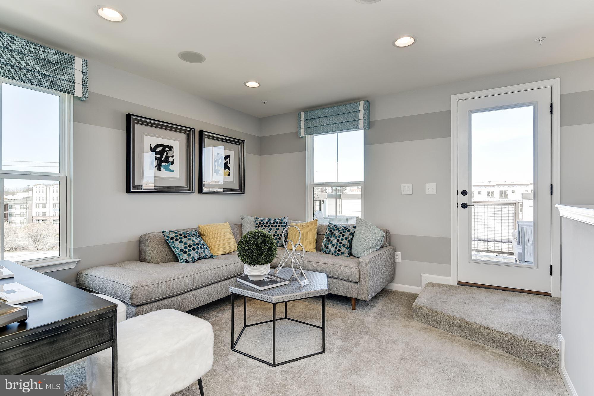 OLDHAM CROSSING - Residential