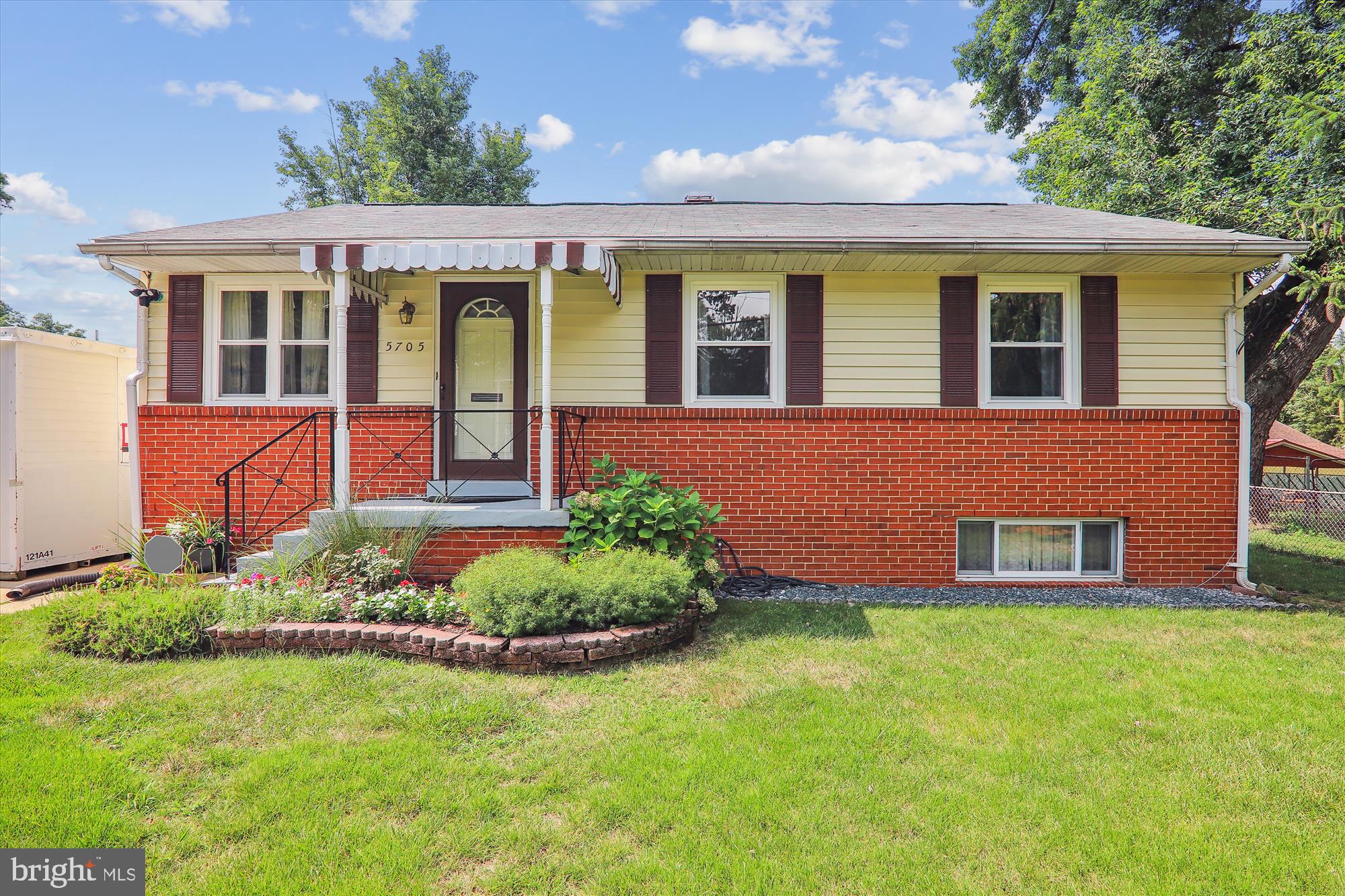 TEMPLETON KNOLLS - Residential